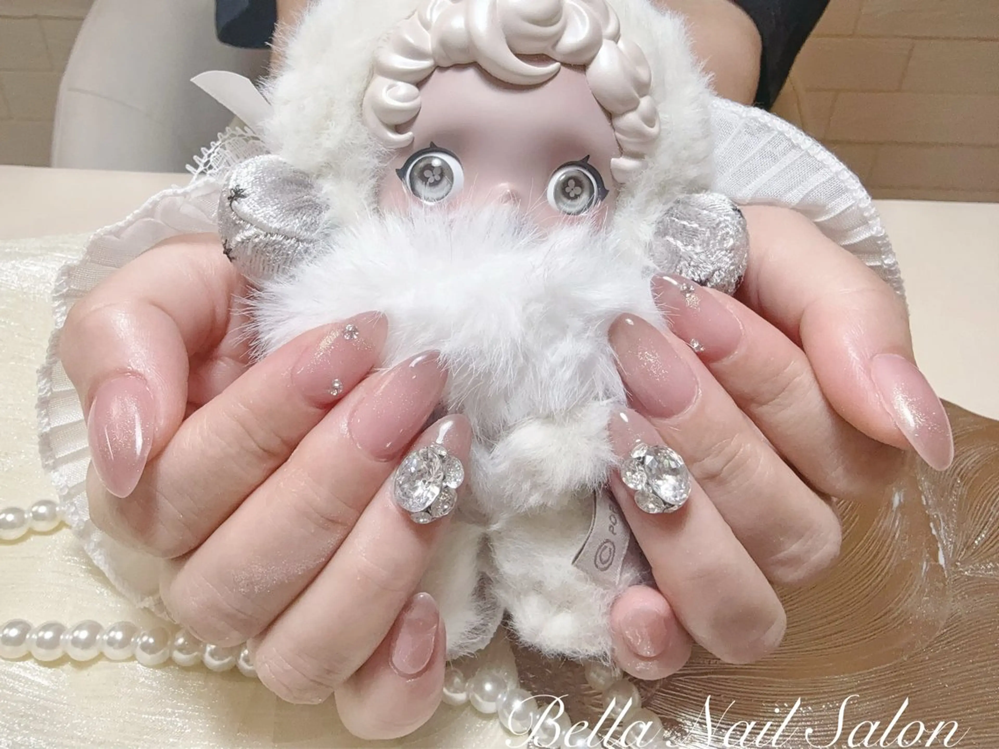ネイル ハンドネイル Bella Nail Salonパラジェルのネイルデザイン