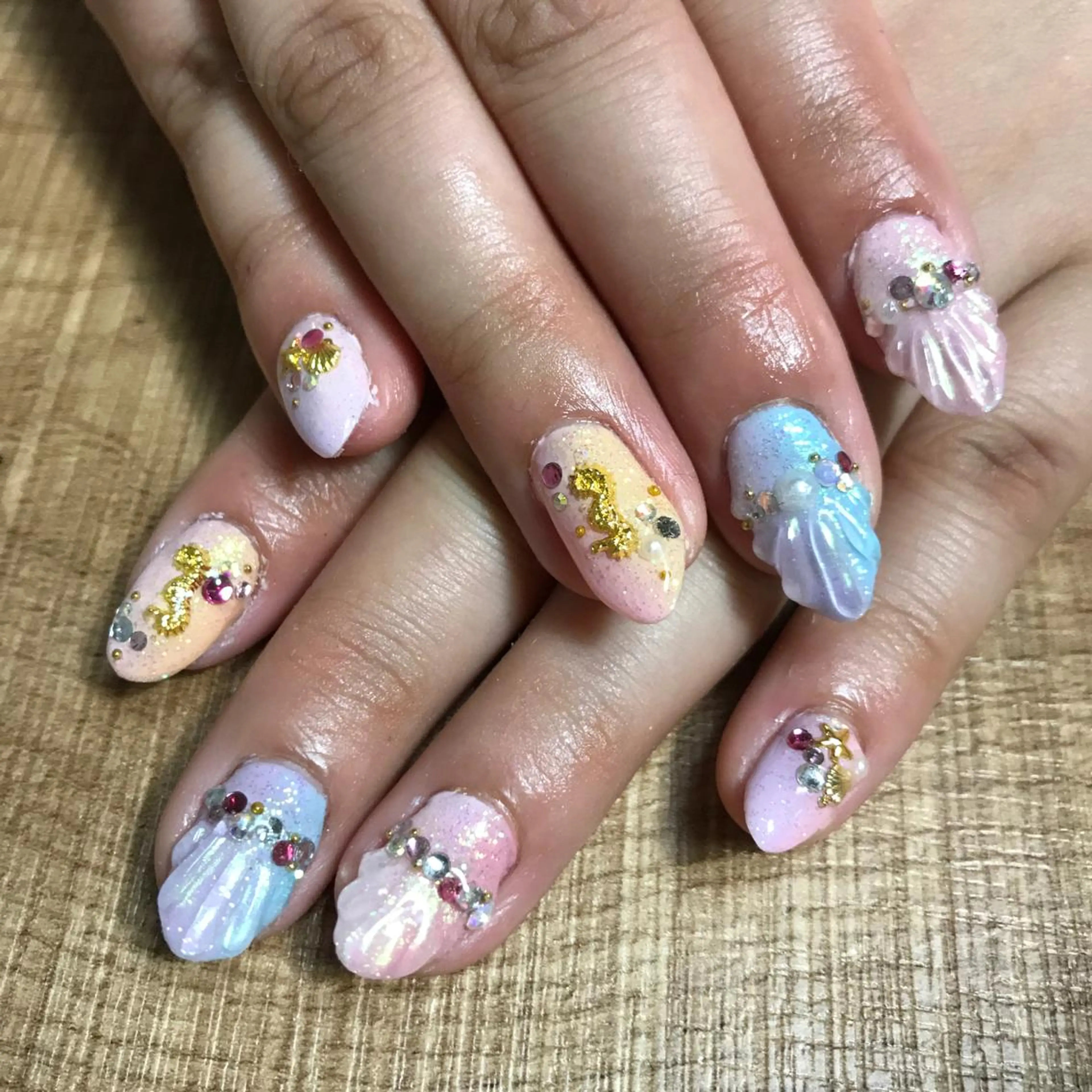 ネイル アートネイル 安藤 Charlotteのネイルデザイン