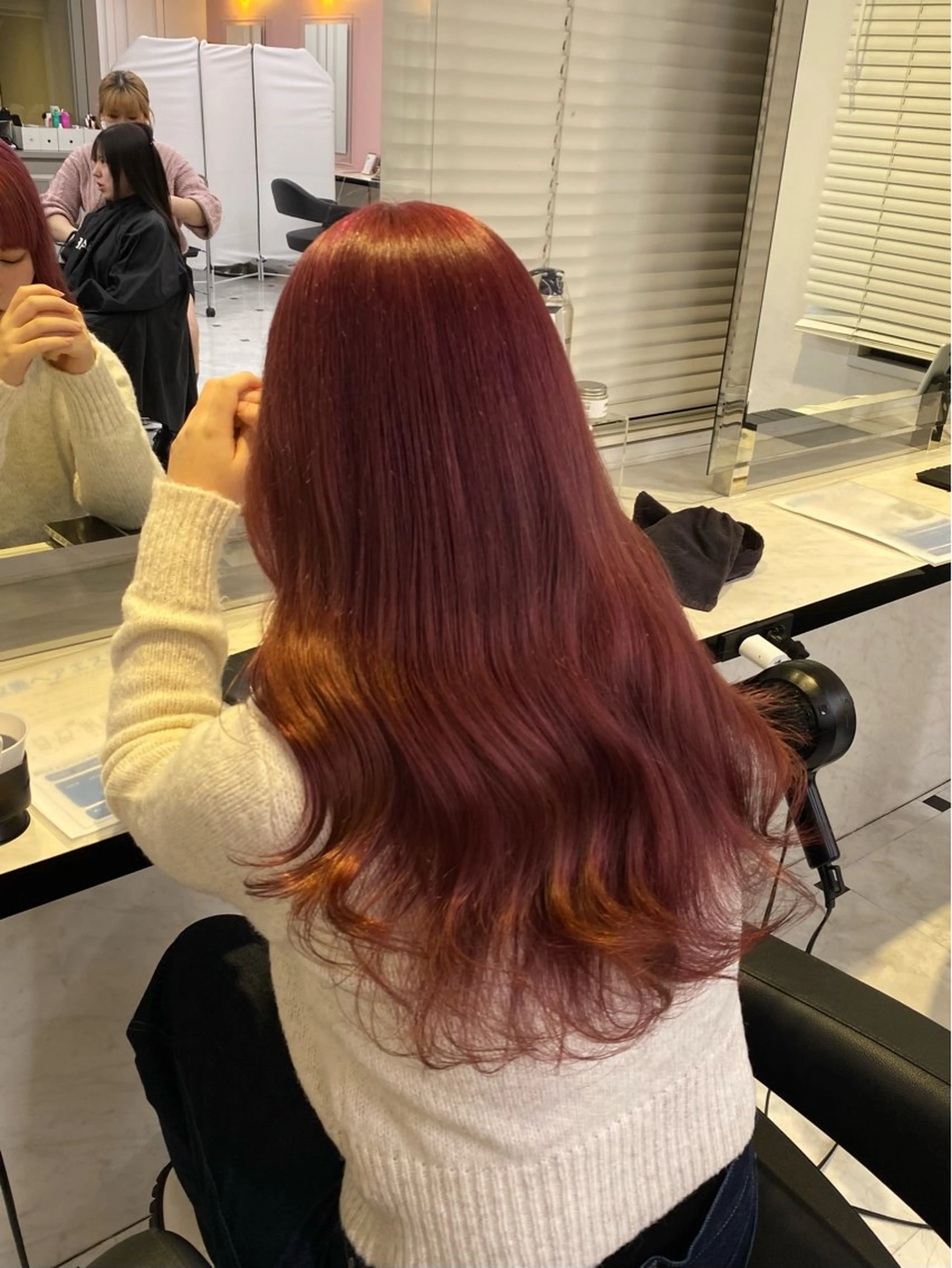 ロング カラー ヘアカラー ♥️韓国風透明感 暖色misa♥️のヘアスタイル