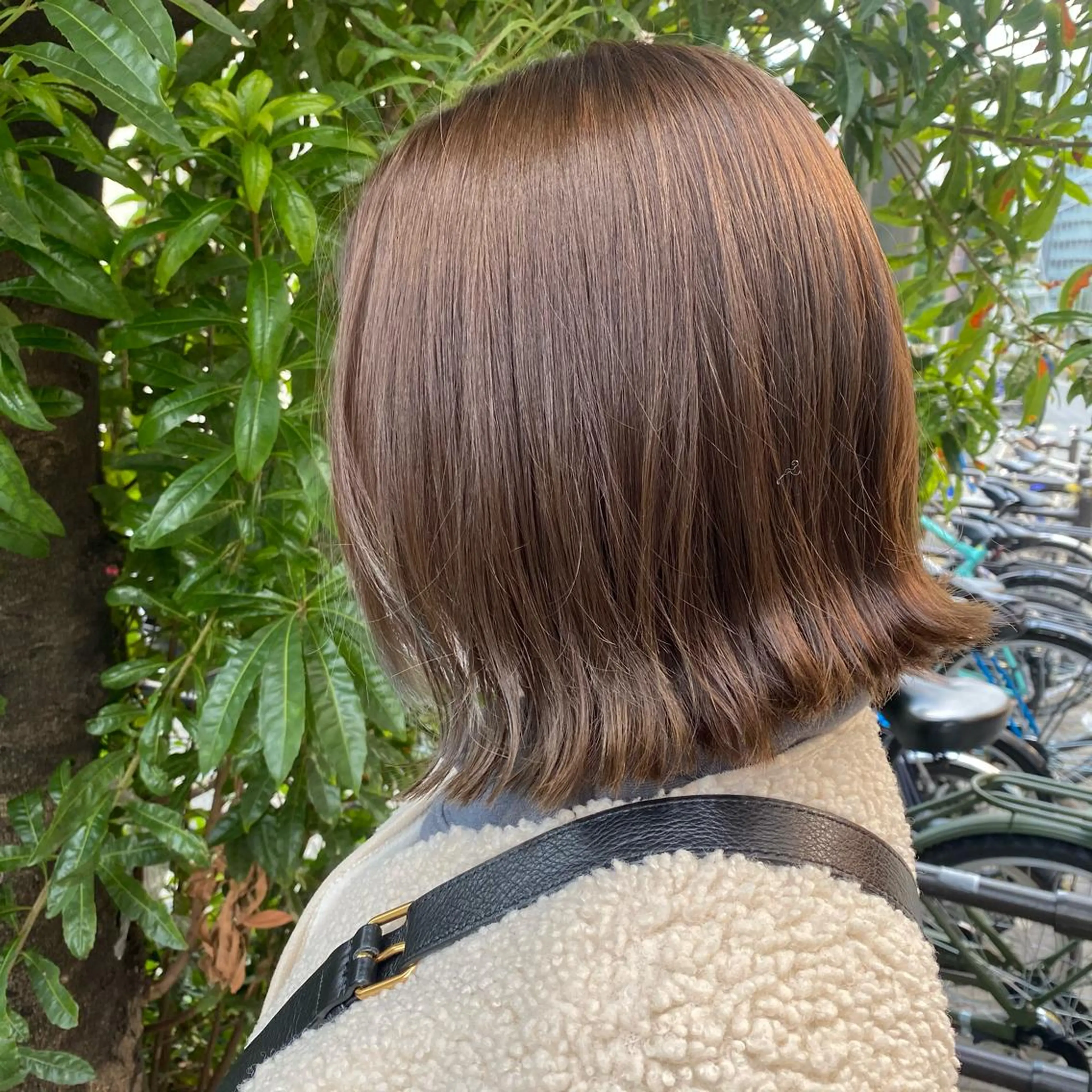 ショート アッシュ 大野 美紅のヘアスタイル