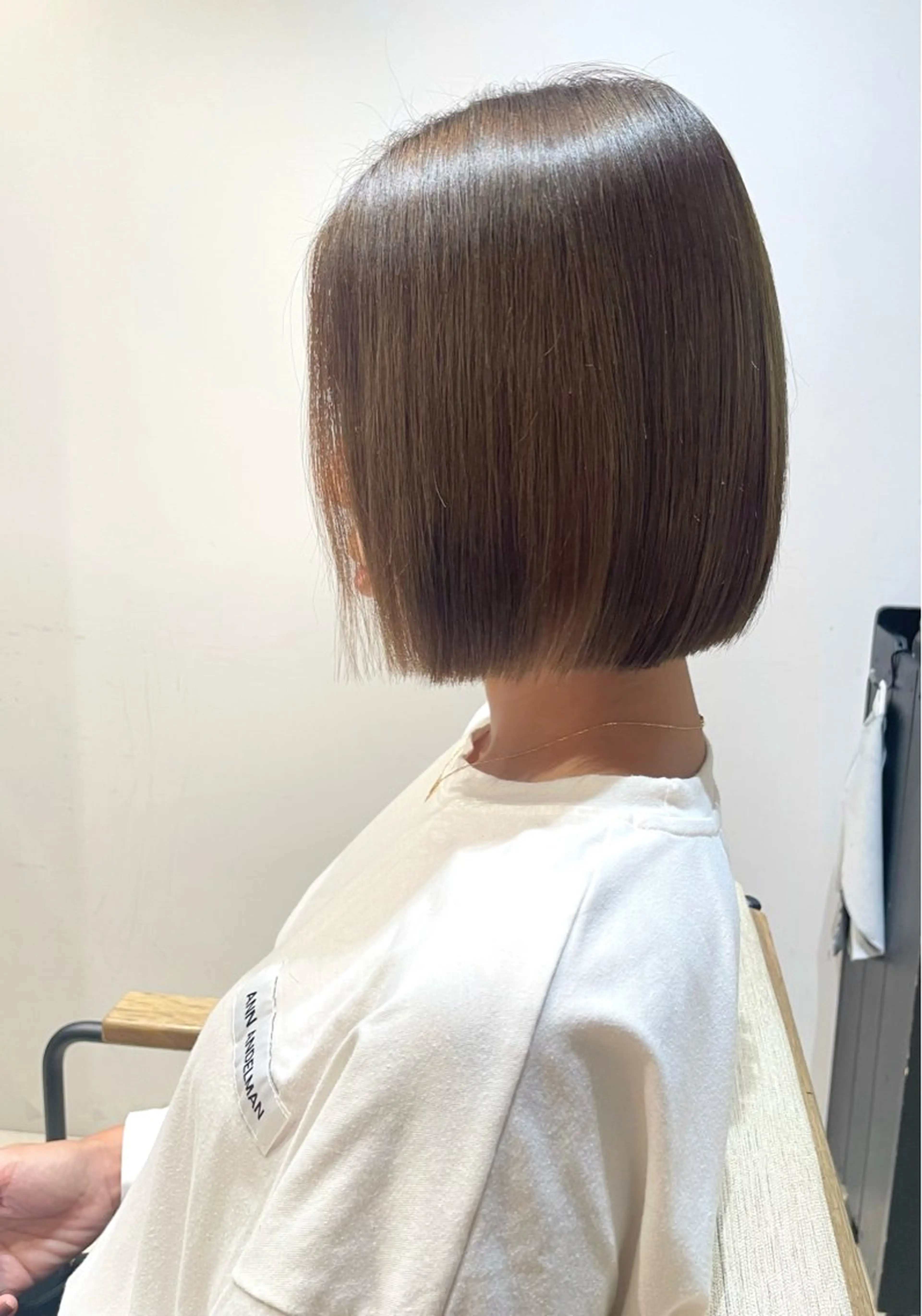 ショート 切りっぱなしボブ ボブ AMELY / 住友　萌のマツエク・マツパデザイン