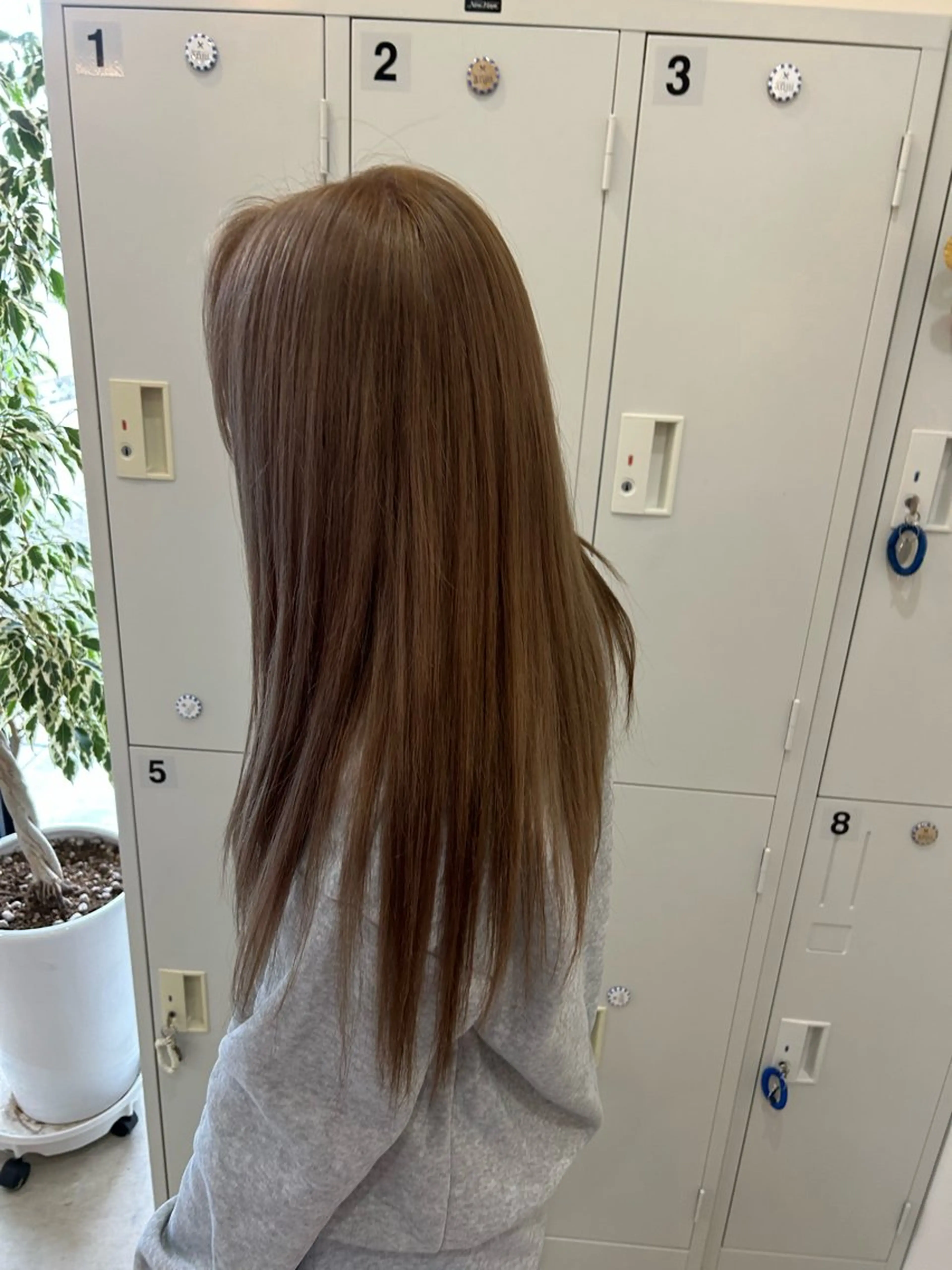 ロング カラー ヘアカラー anjii リンのヘアスタイル