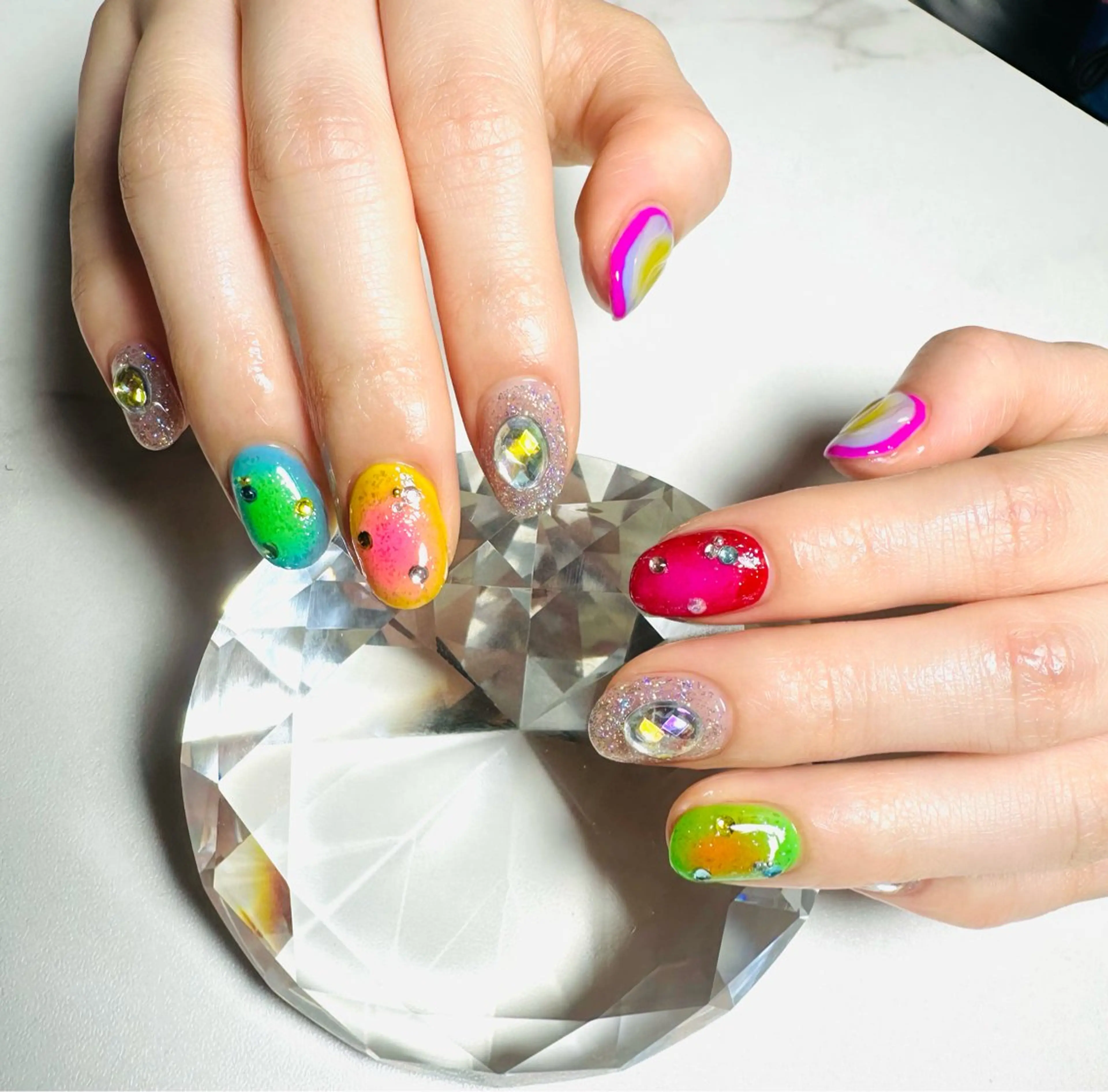 ネイル ハンドネイル Nailist Erikaのネイルデザイン