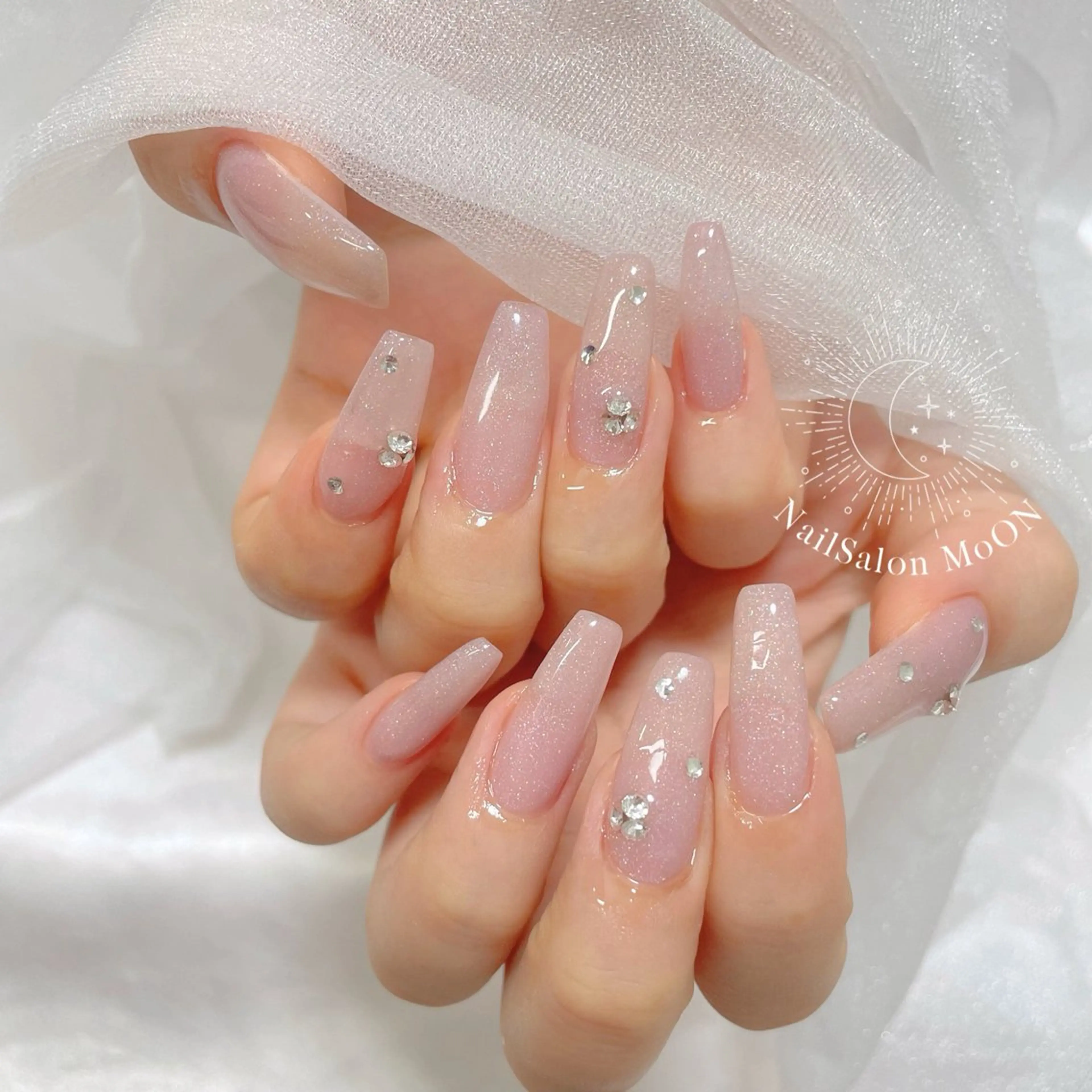 ネイル MoON...❤︎ MeGuのネイルデザイン