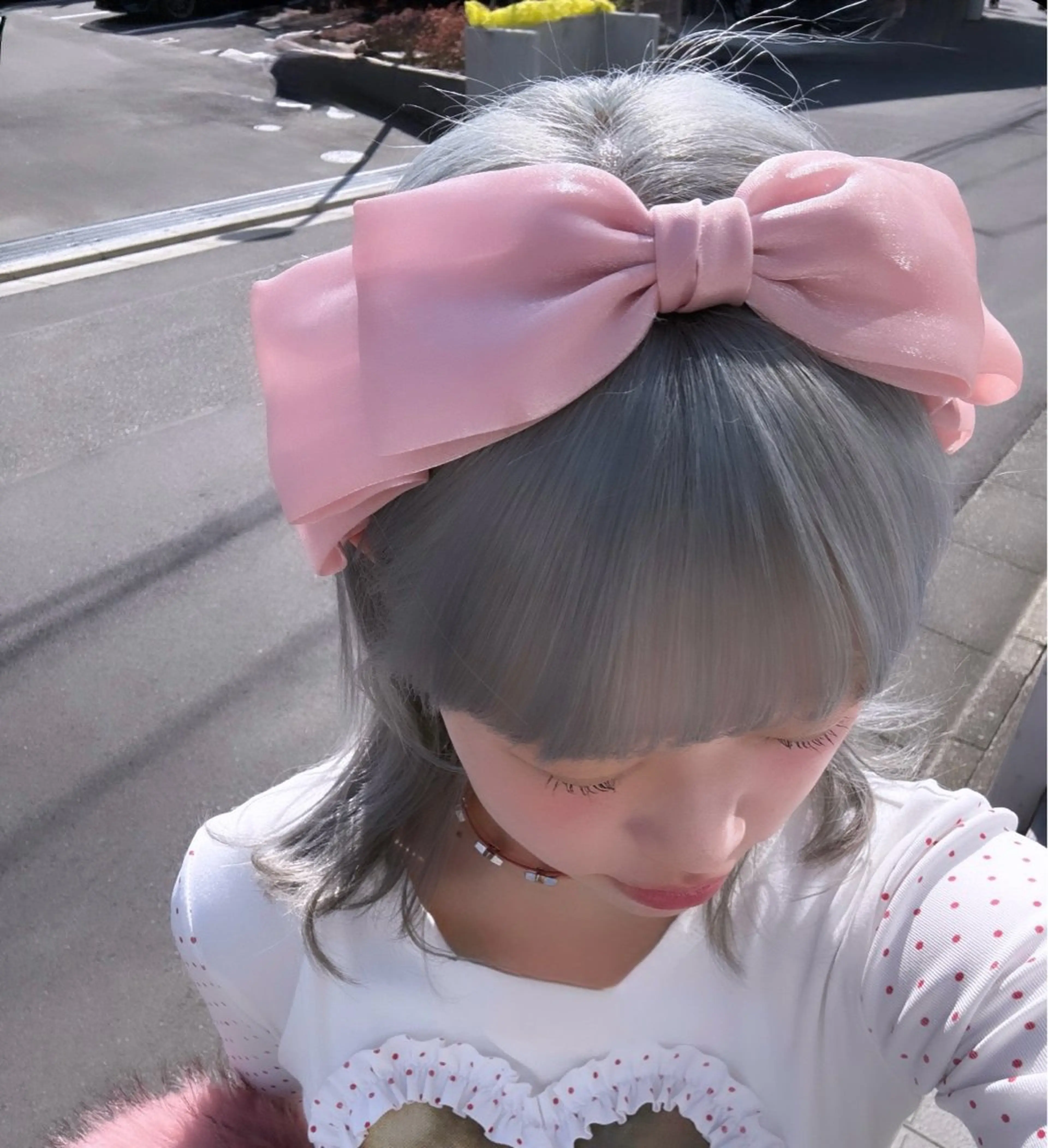ミディアム カラー ヘアカラー ハイトーン💗ピンク 🛼カラフル🍀のヘアスタイル