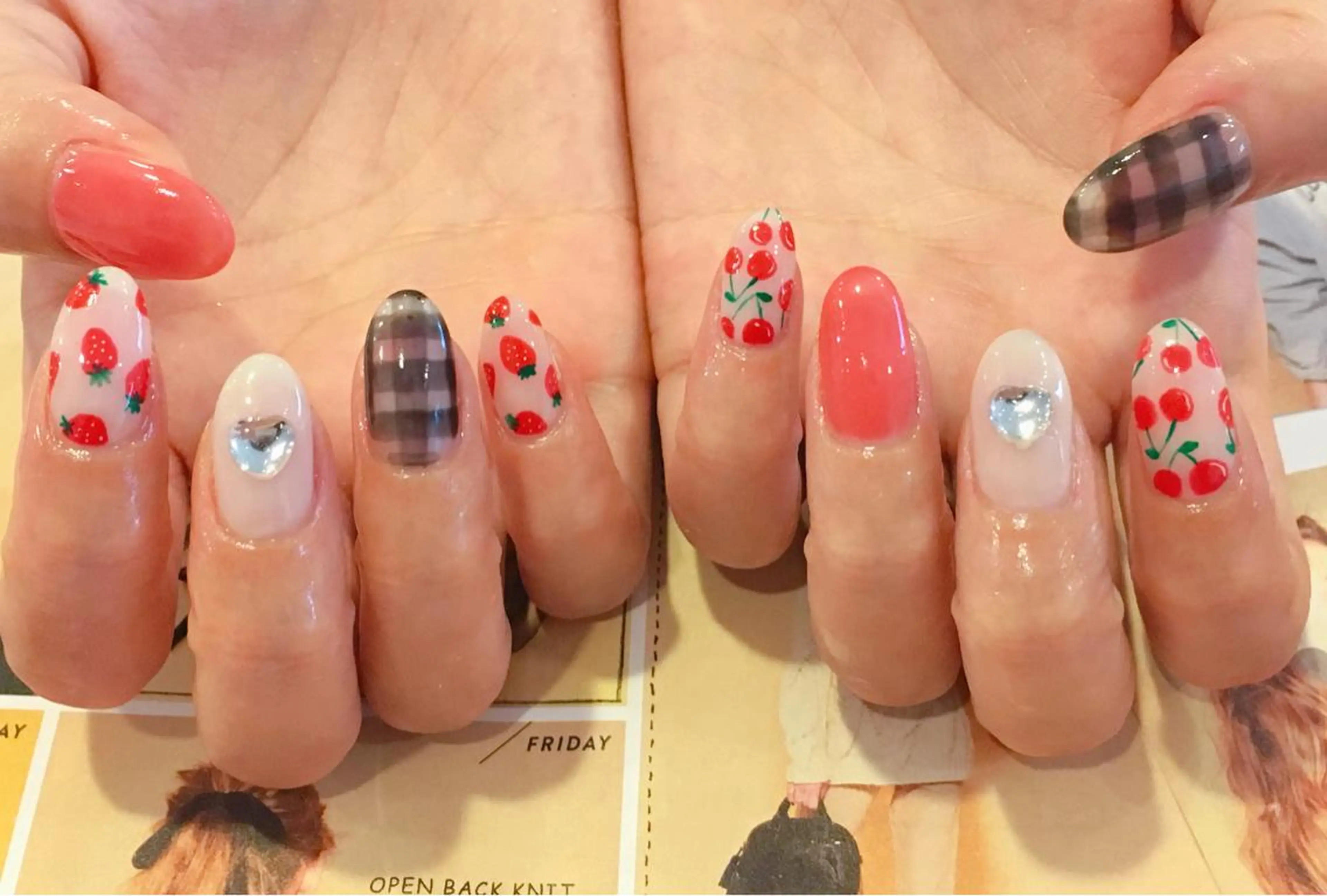 ネイル ハンドネイル にしぐち はるかのネイルデザイン