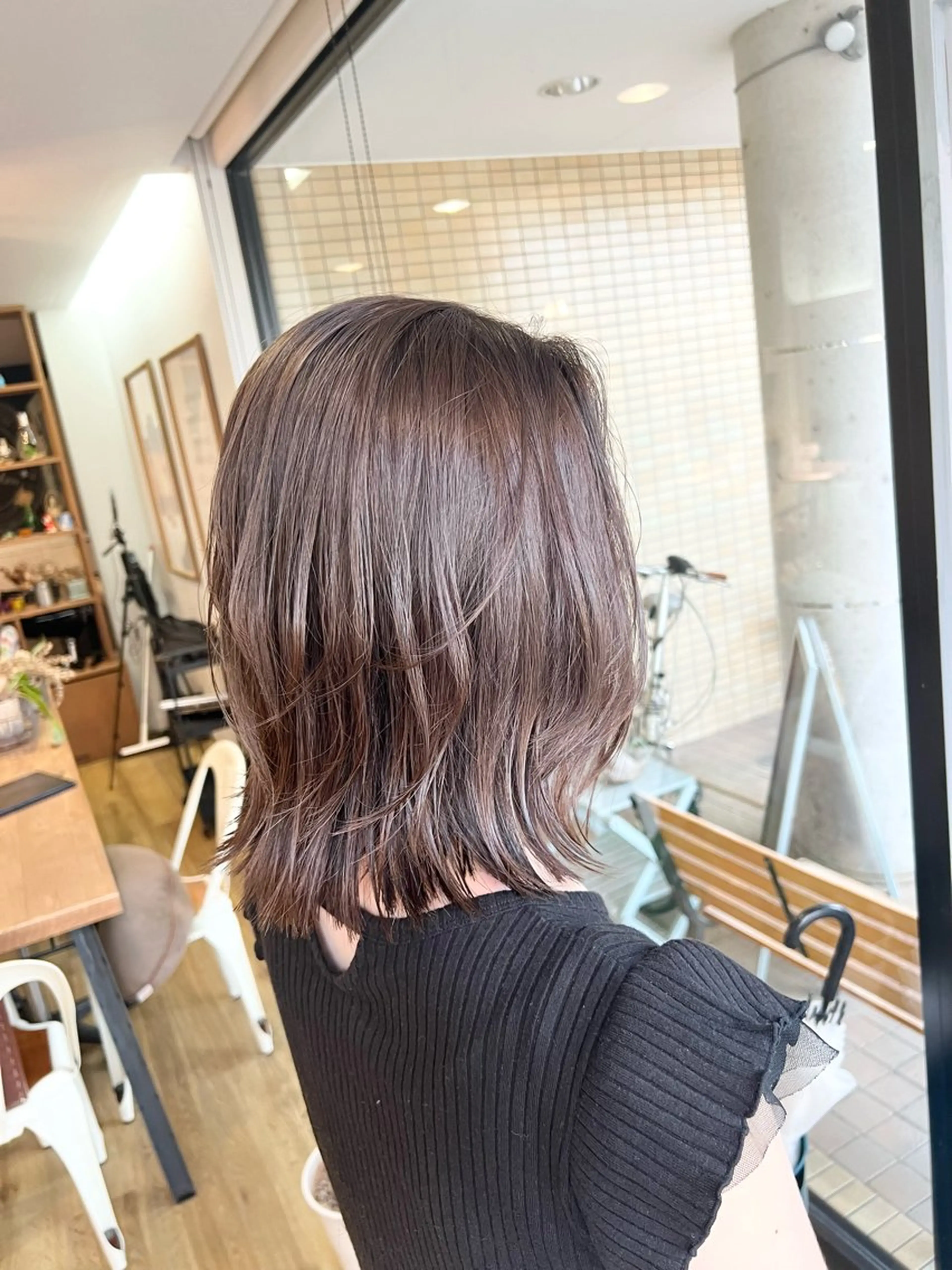 カラー グレージュ ボブ 堀 望美のヘアスタイル