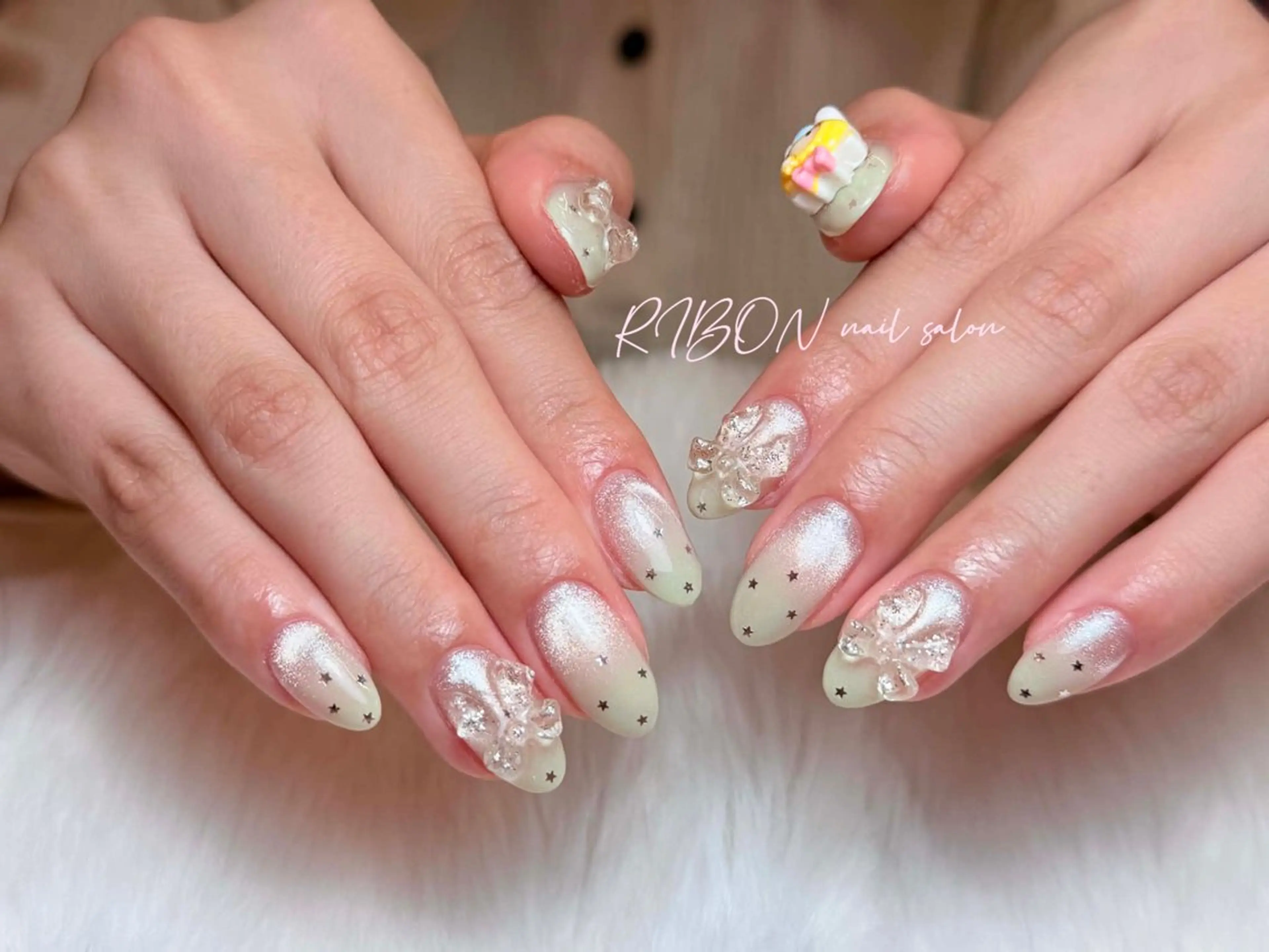 ネイル チークネイル 長さ出し フレンチネイル ジェルネイル グラデーション ハンドネイル RIBON nail 高田馬場のネイルデザイン