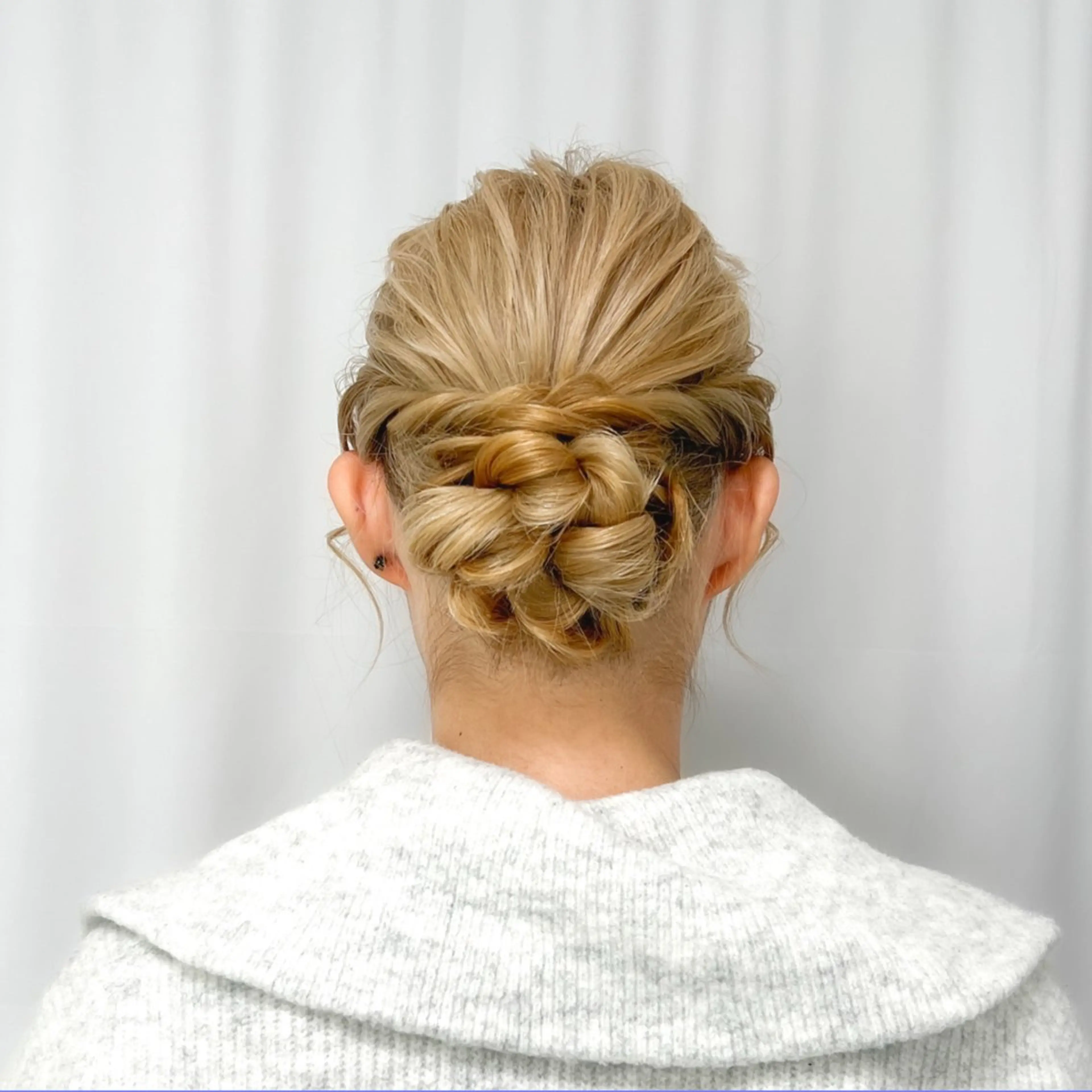 ヘアアレンジ ヘアセット リクエスト受付中🪞 CHATEAUのヘアスタイル