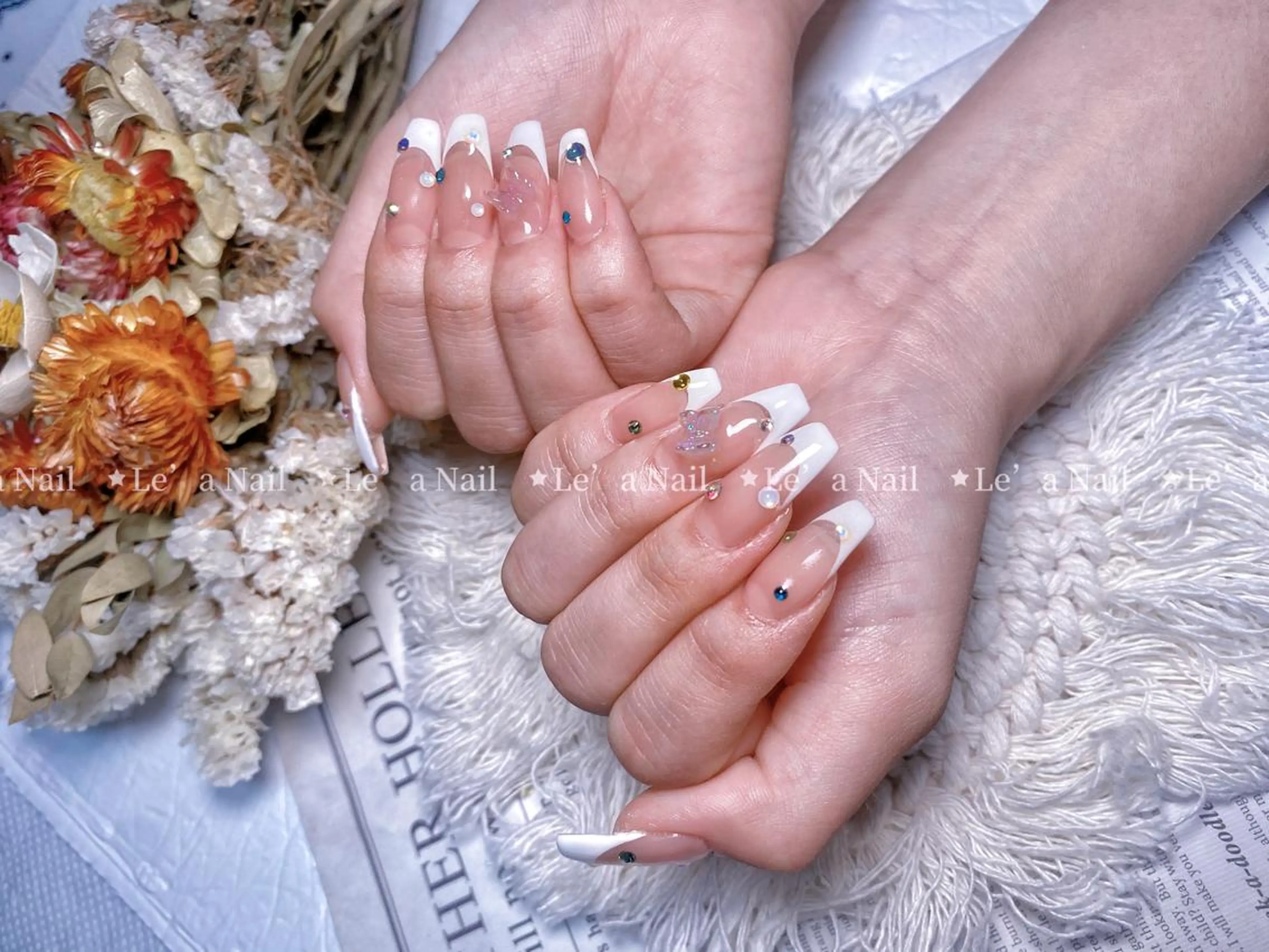 ロング カラー ネイル Le’a NailSalonのネイルデザイン