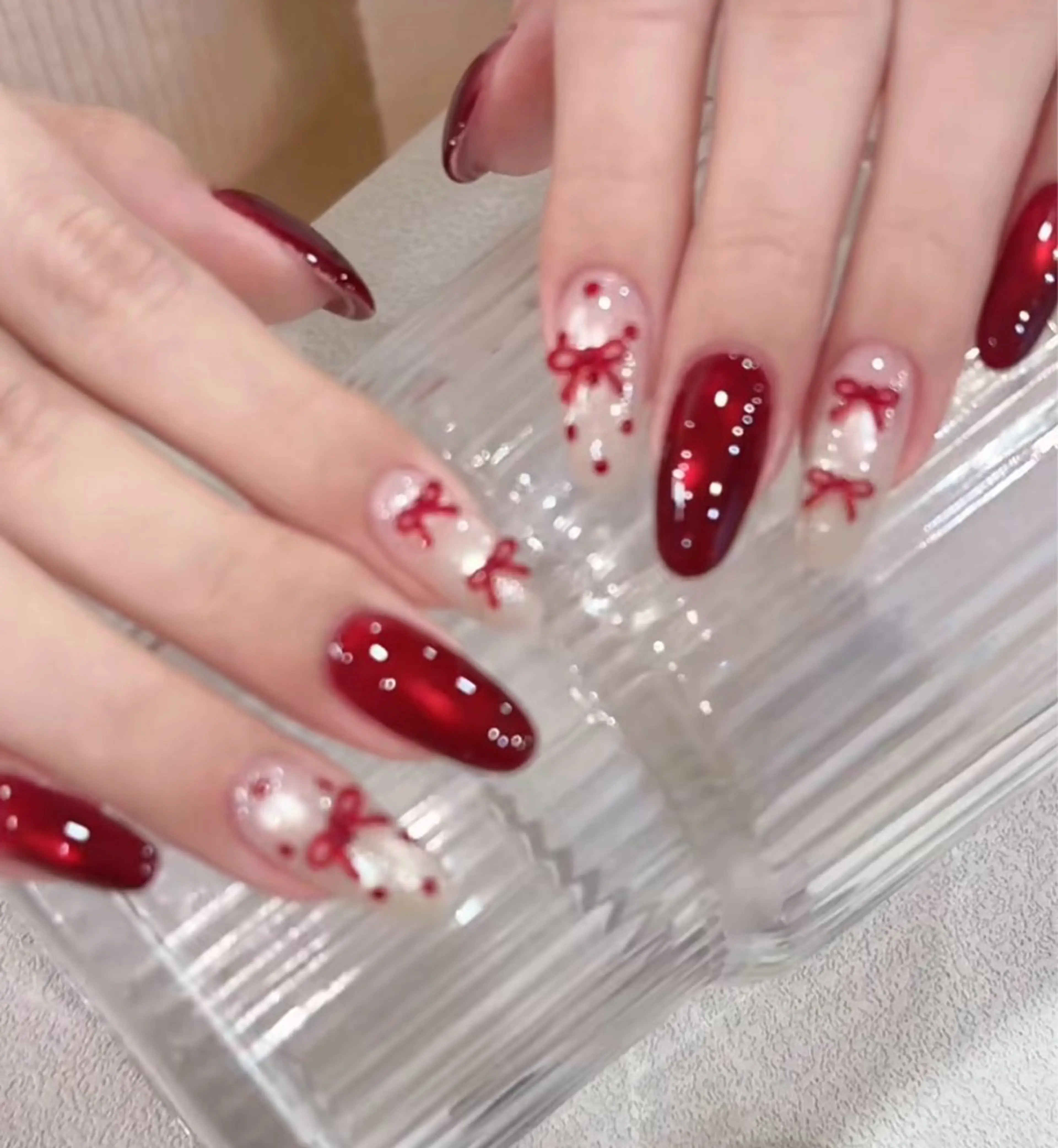 ネイル アートネイル べっ甲ネイル チークネイル 成人式 長さ出し ハンドネイル ハンドケア For you. Nail Salonのネイルデザイン