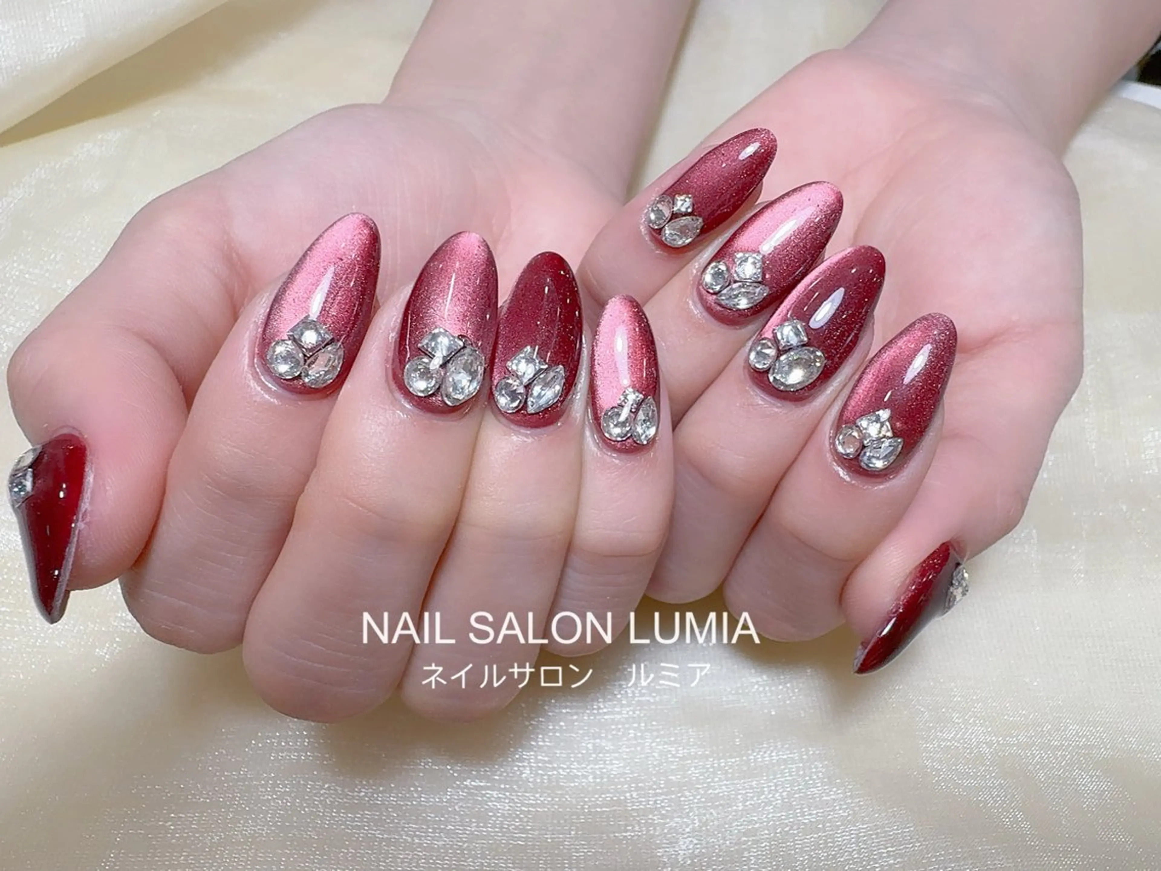 ネイル ハンドネイル ネイルサロン ルミア Lumia 店長のネイルデザイン