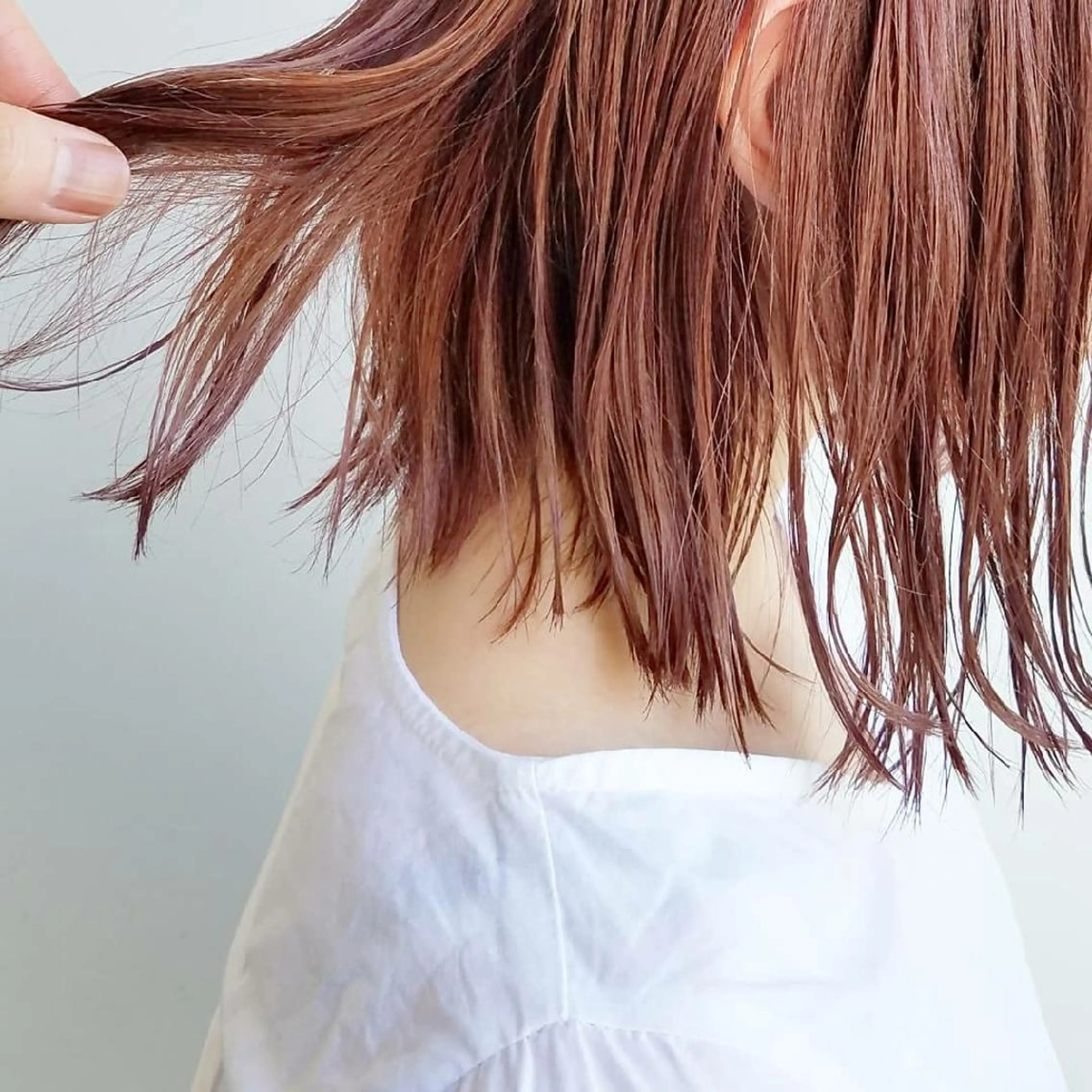 ミディアム カラー ヘアアレンジ パーマ ピンクカラー iplus まつげ、眉毛、耳つぼのマツエク・マツパデザイン