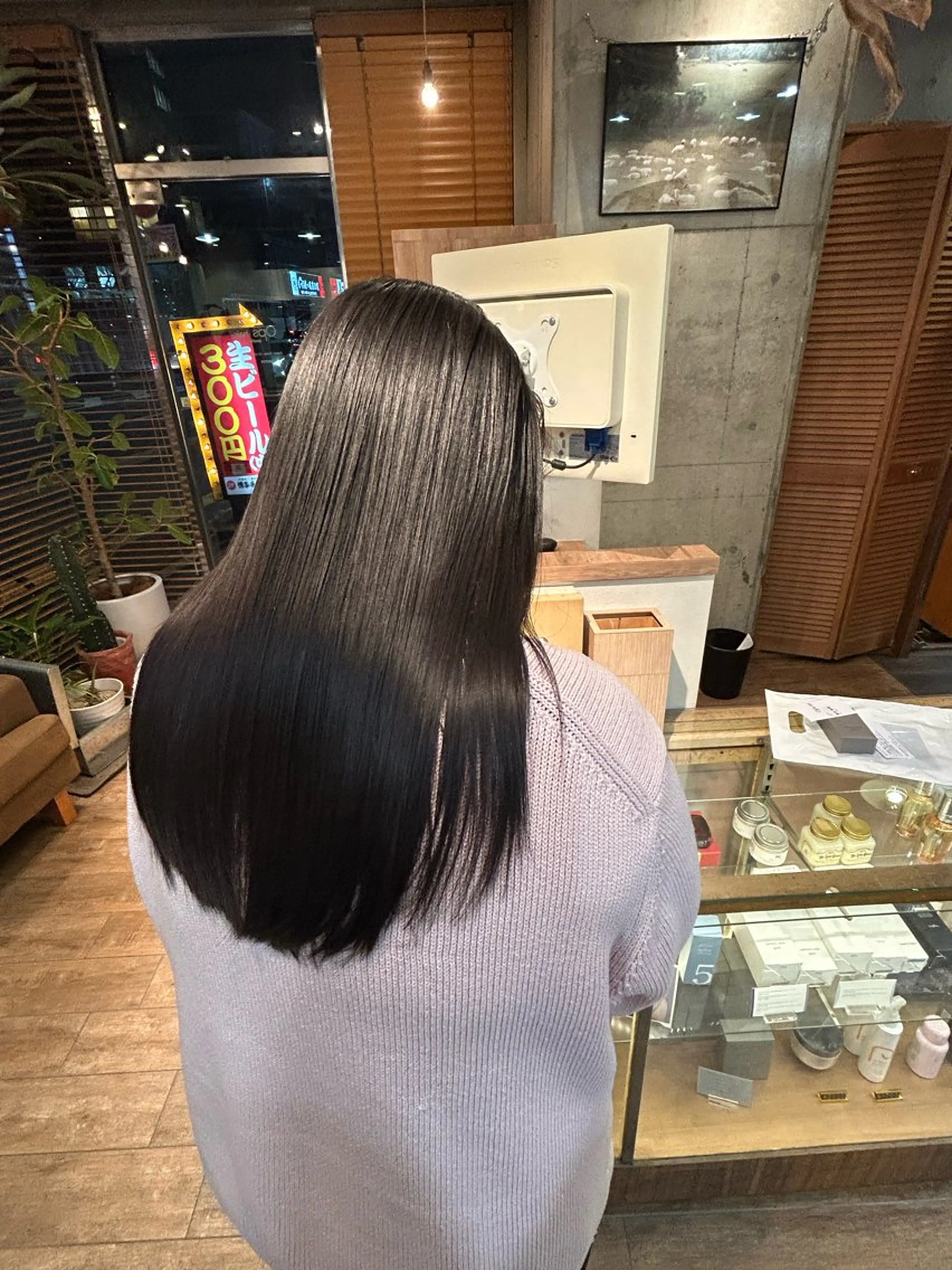 髪を補修しながら矯正☆ハイブリッド縮毛矯正の写真