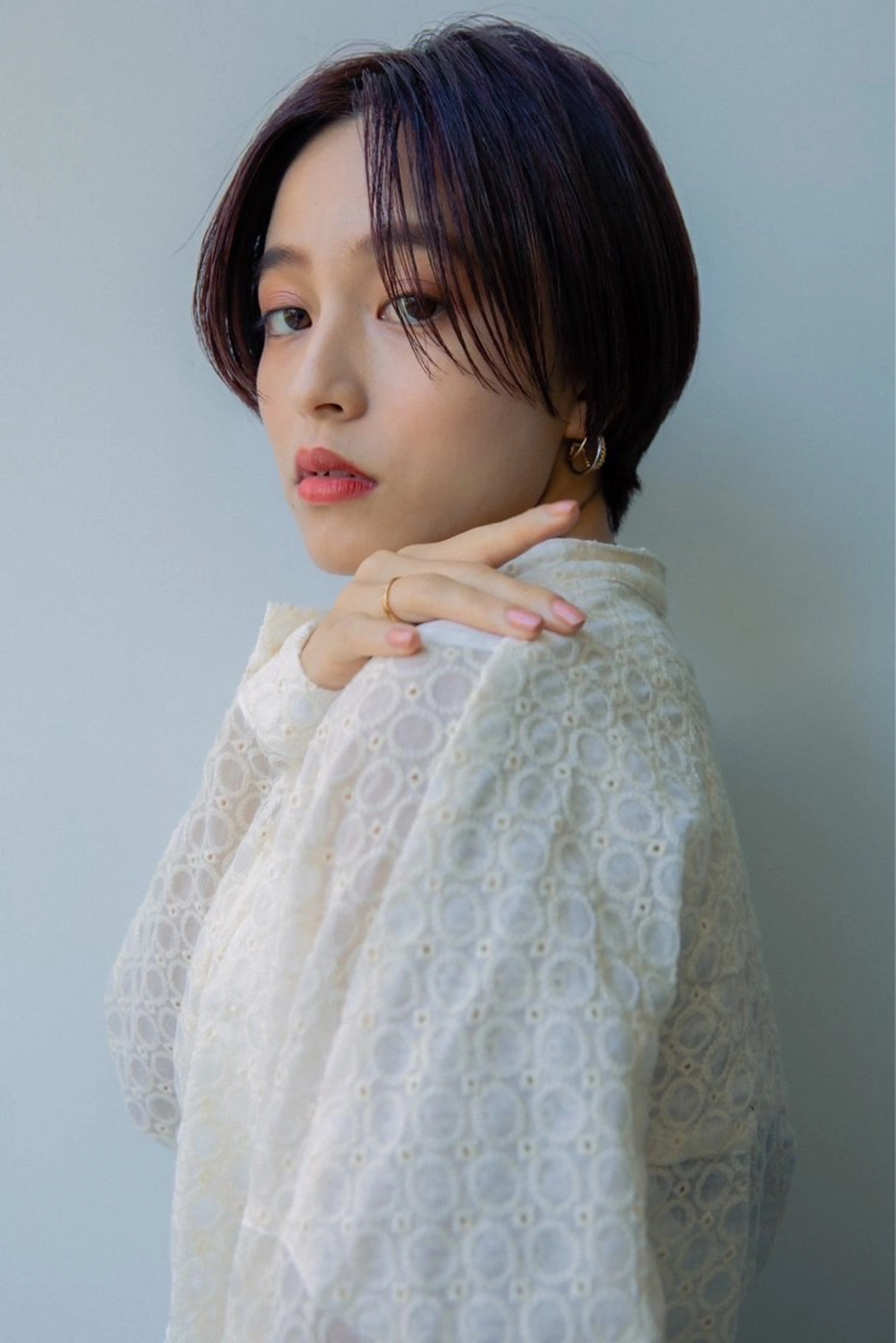 ショート レイヤーカット/ カラー特化/YUTOのヘアスタイル