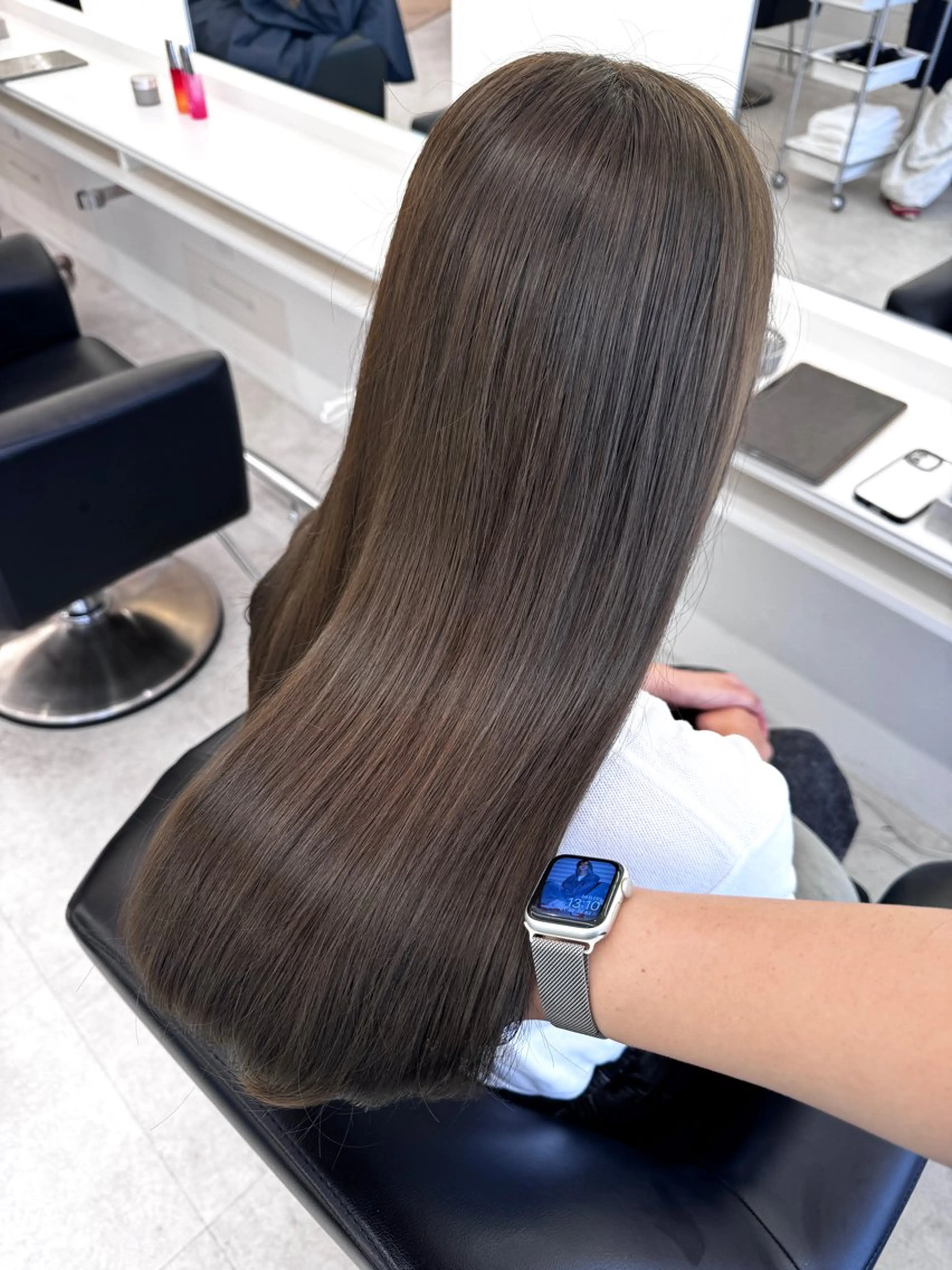 ロング カラー ヘアカラー ParveMix 楠本結菜のヘアスタイル