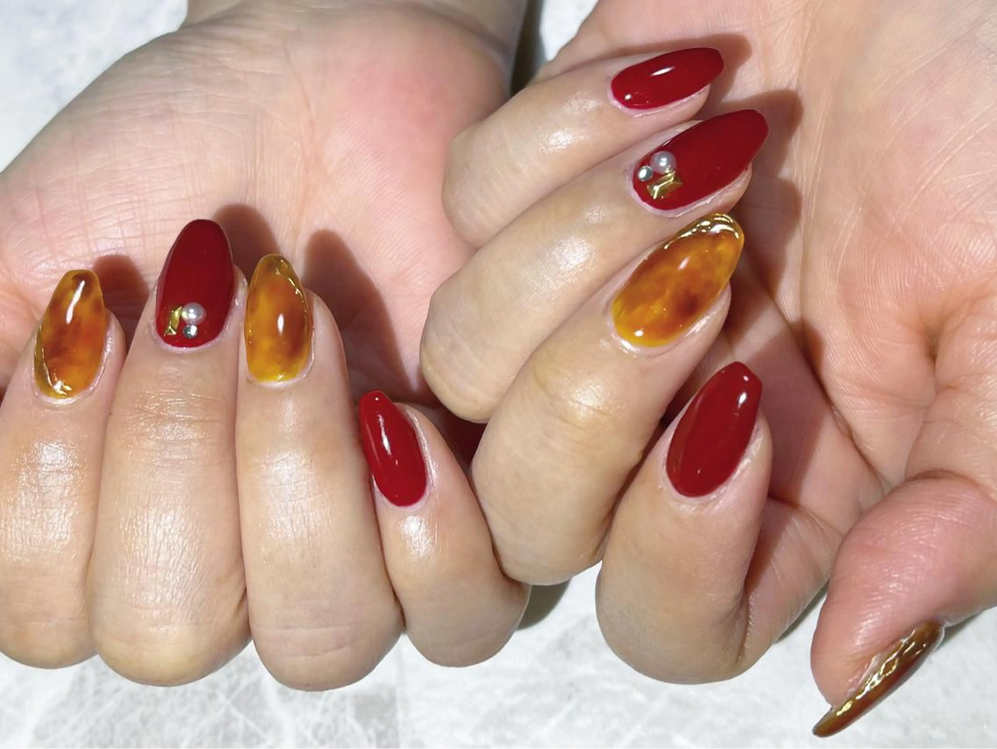 ネイル べっ甲ネイル ボルドー フットネイル ニュアンスネイル シンプルネイル ネイル フフラ所属・nail fufla ♡yamane♡のネイルデザイン