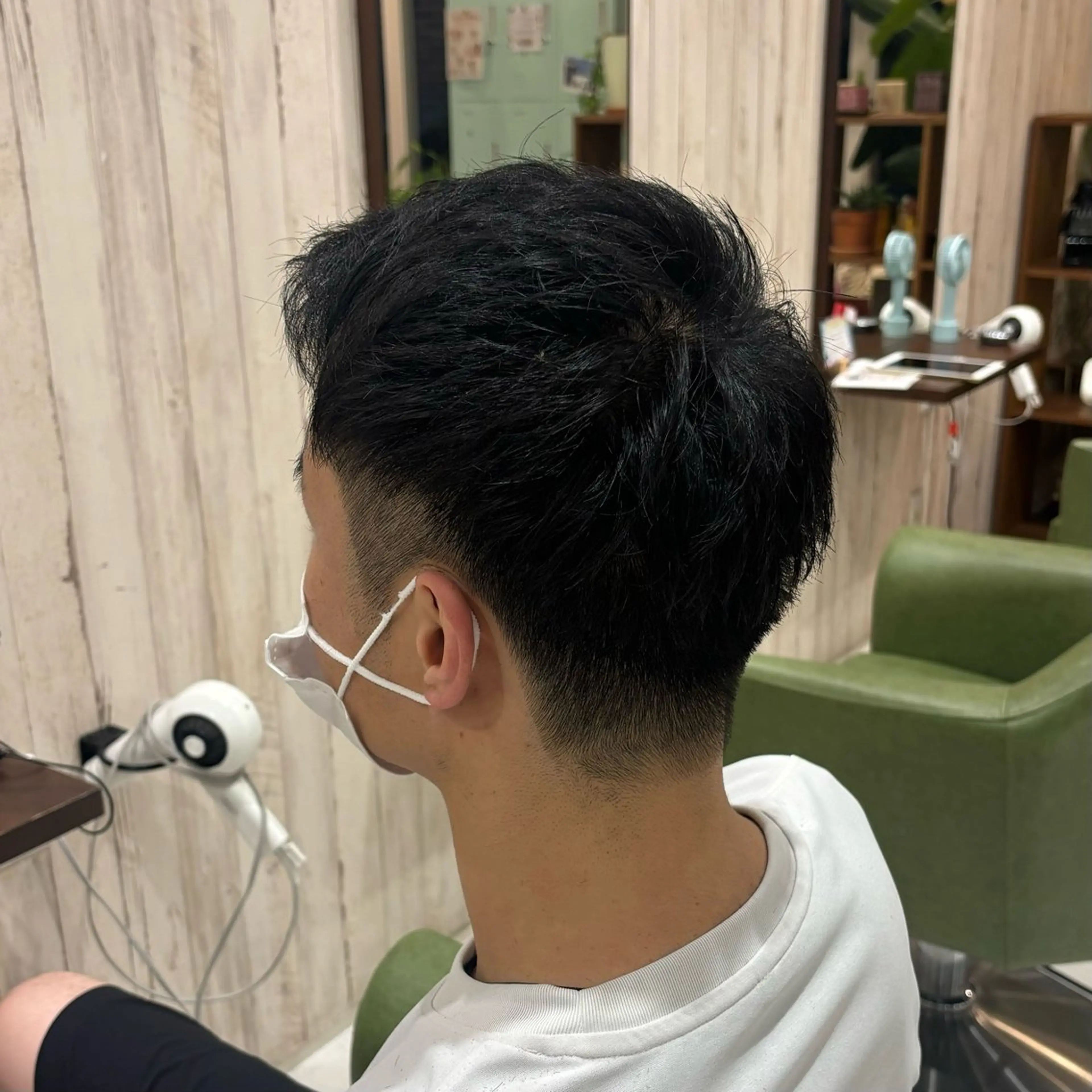 メンズ 保谷 菜々美のヘアスタイル