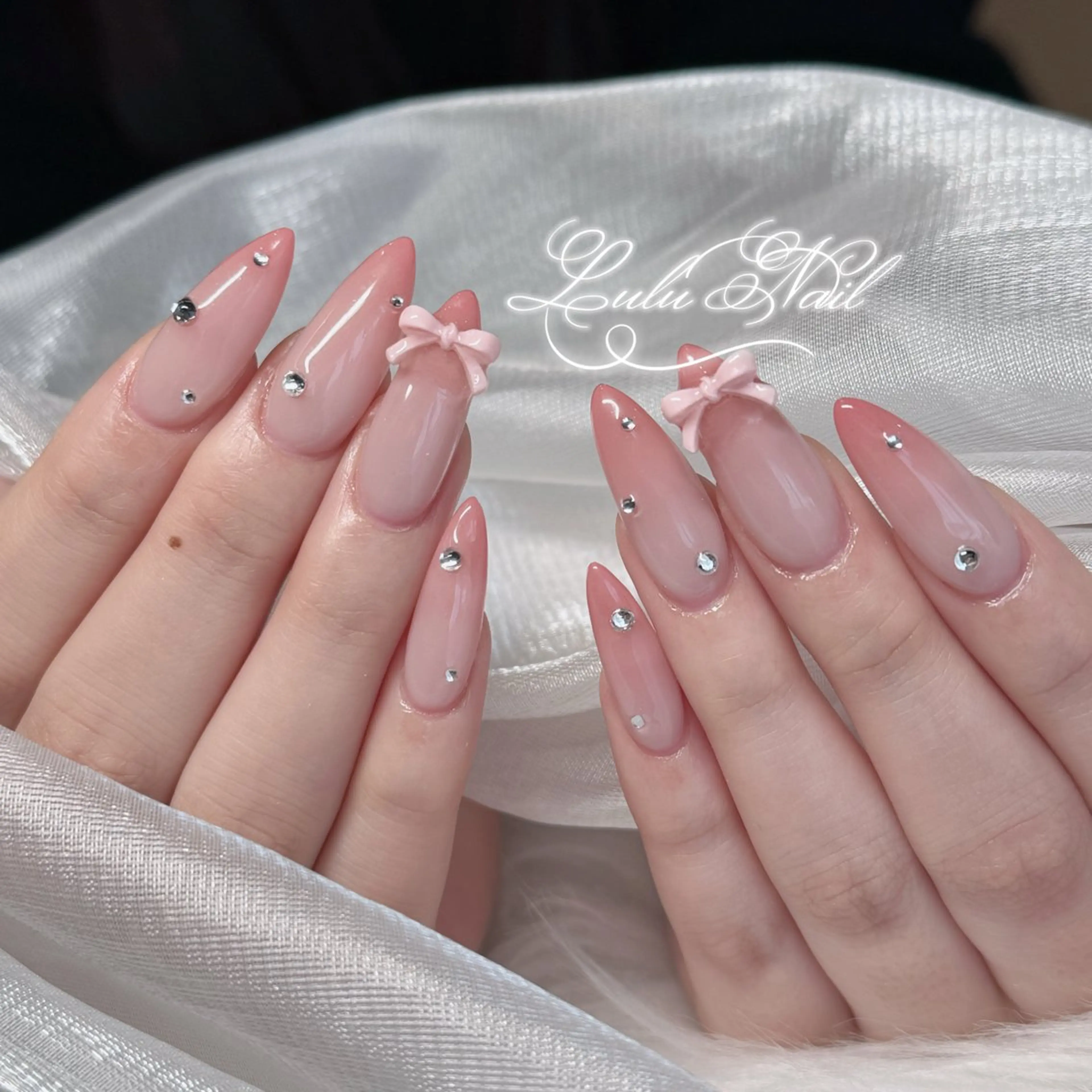 ネイル ハンドネイル Lulu Nail 🫧ユユのネイルデザイン