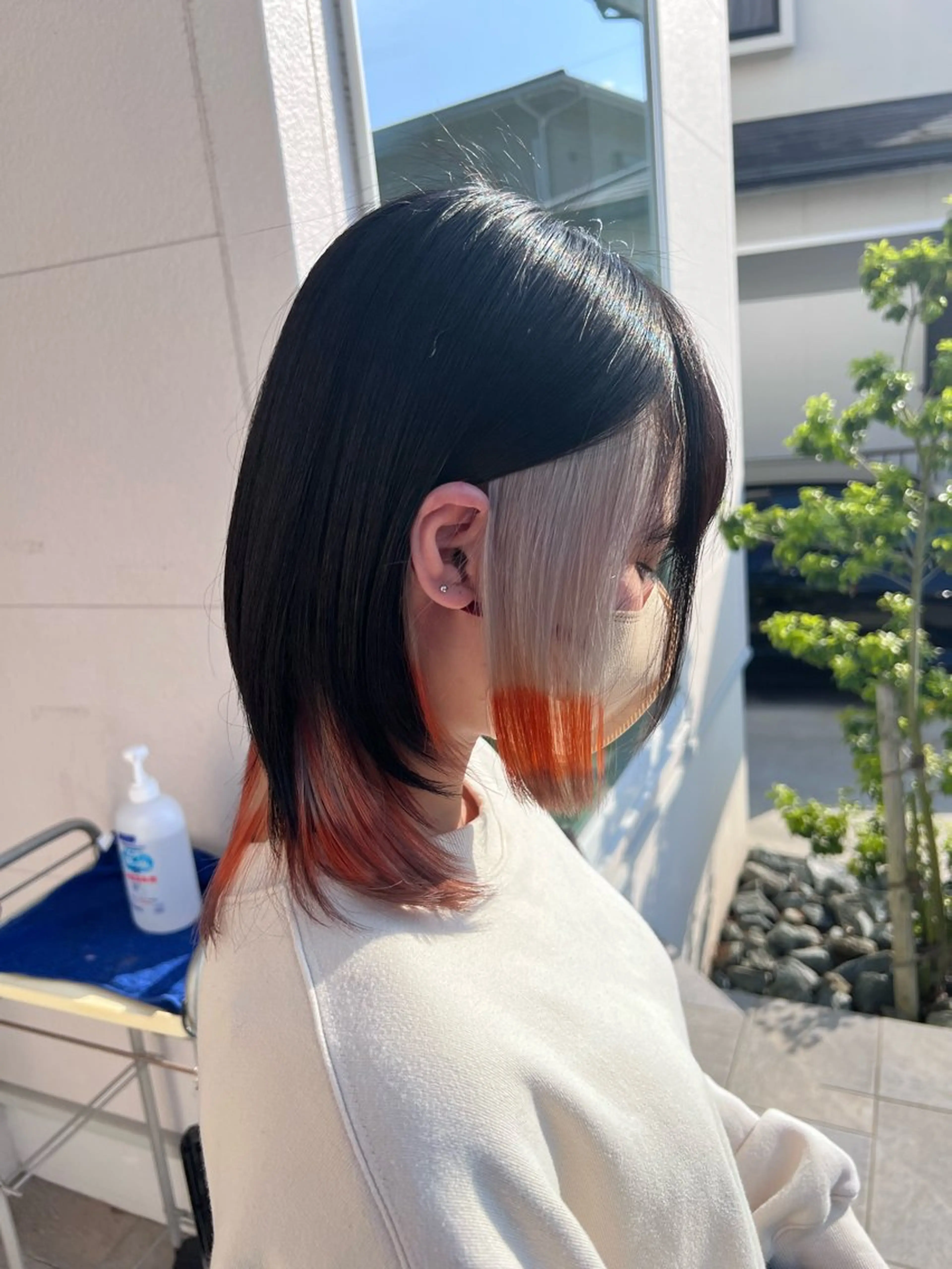ミディアム カラー デザインカラー ヘアカラー トリートメント VIRAL ヴァイラルのヘアスタイル