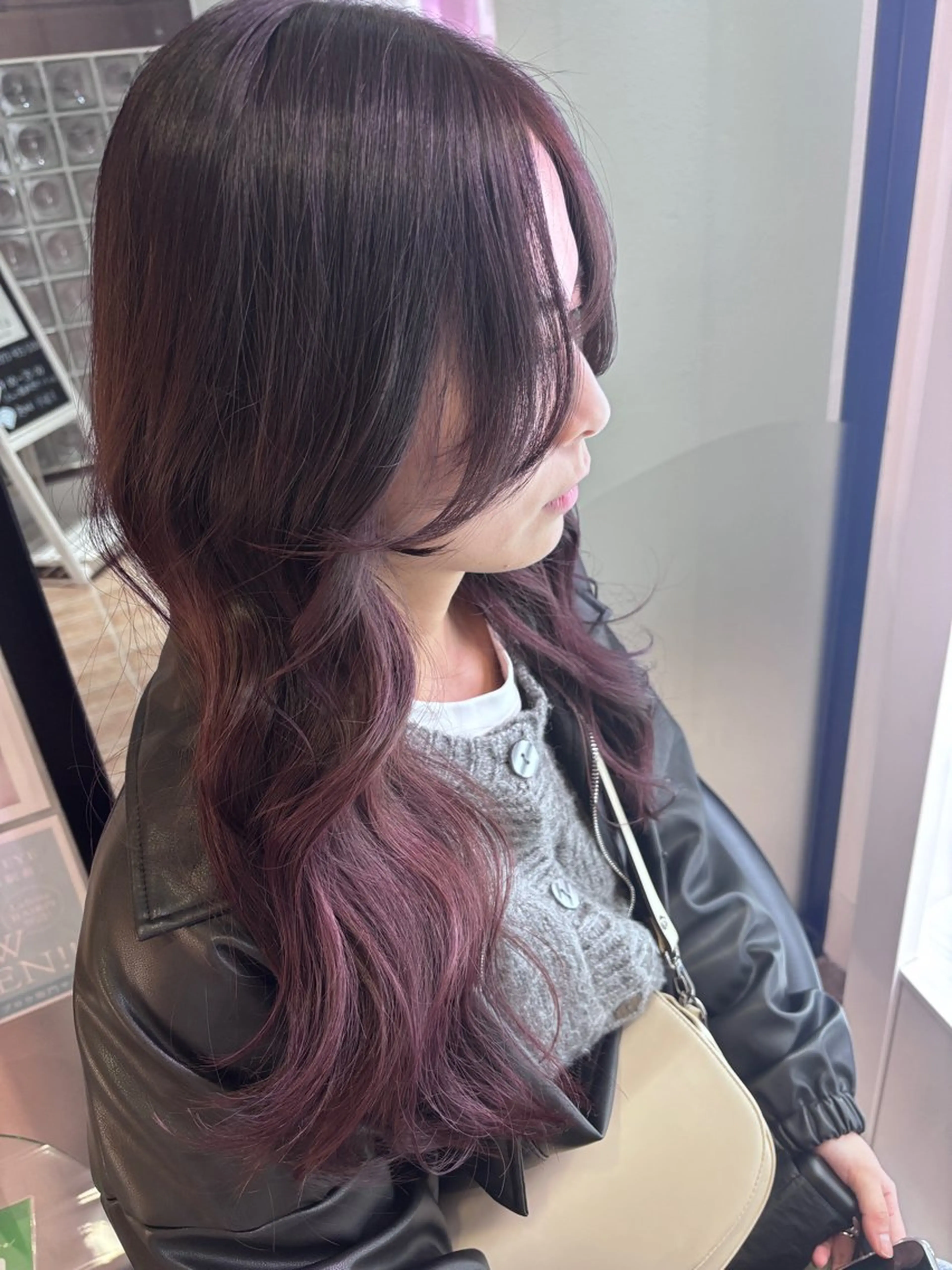 ロング カラー ピンクカラー ピンクパープル パープルカラー カット ヘアカラー トリートメント 和歌山韓国ヘア🌙 MOEのヘアスタイル