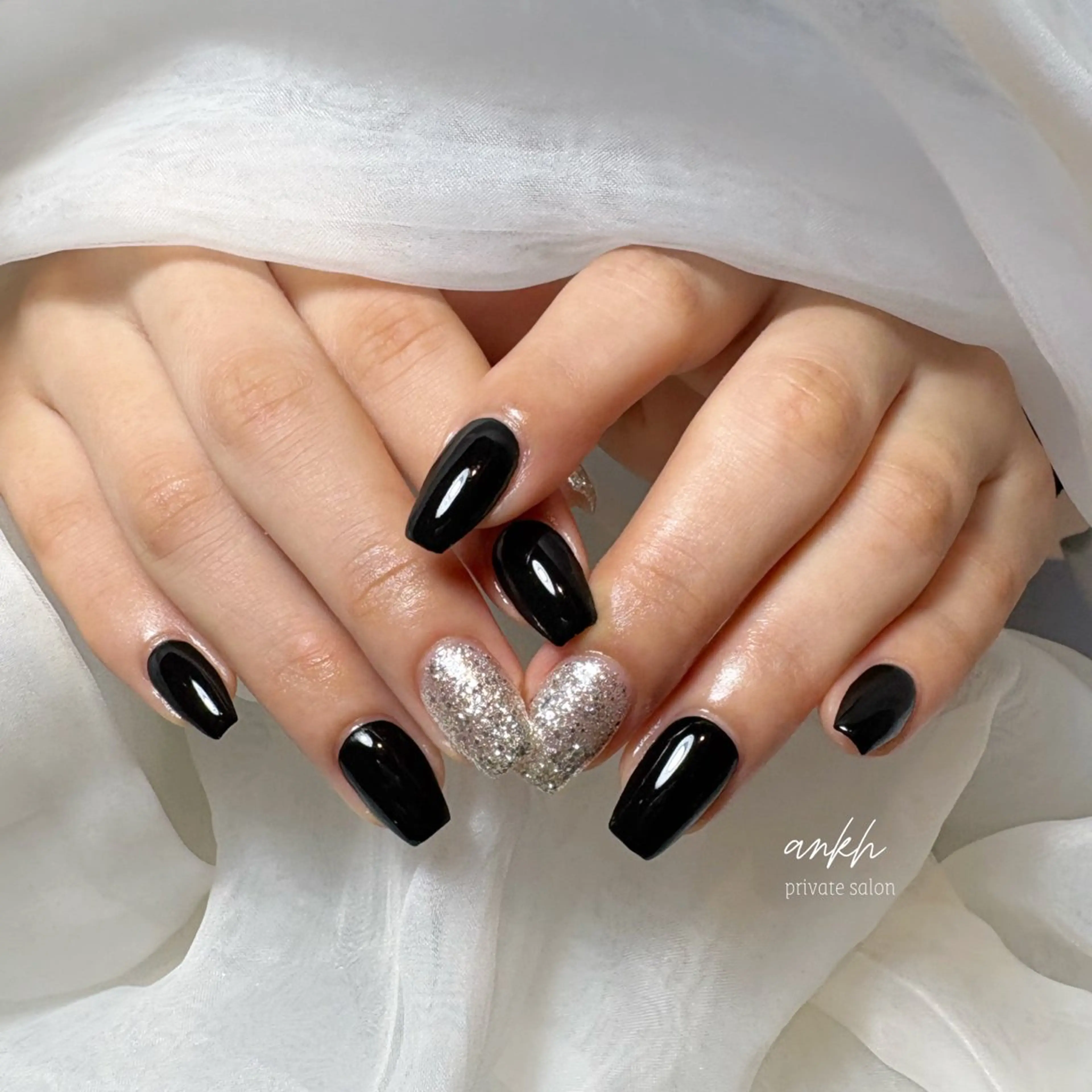 ネイル シンプルネイル ankh. Minaのネイルデザイン