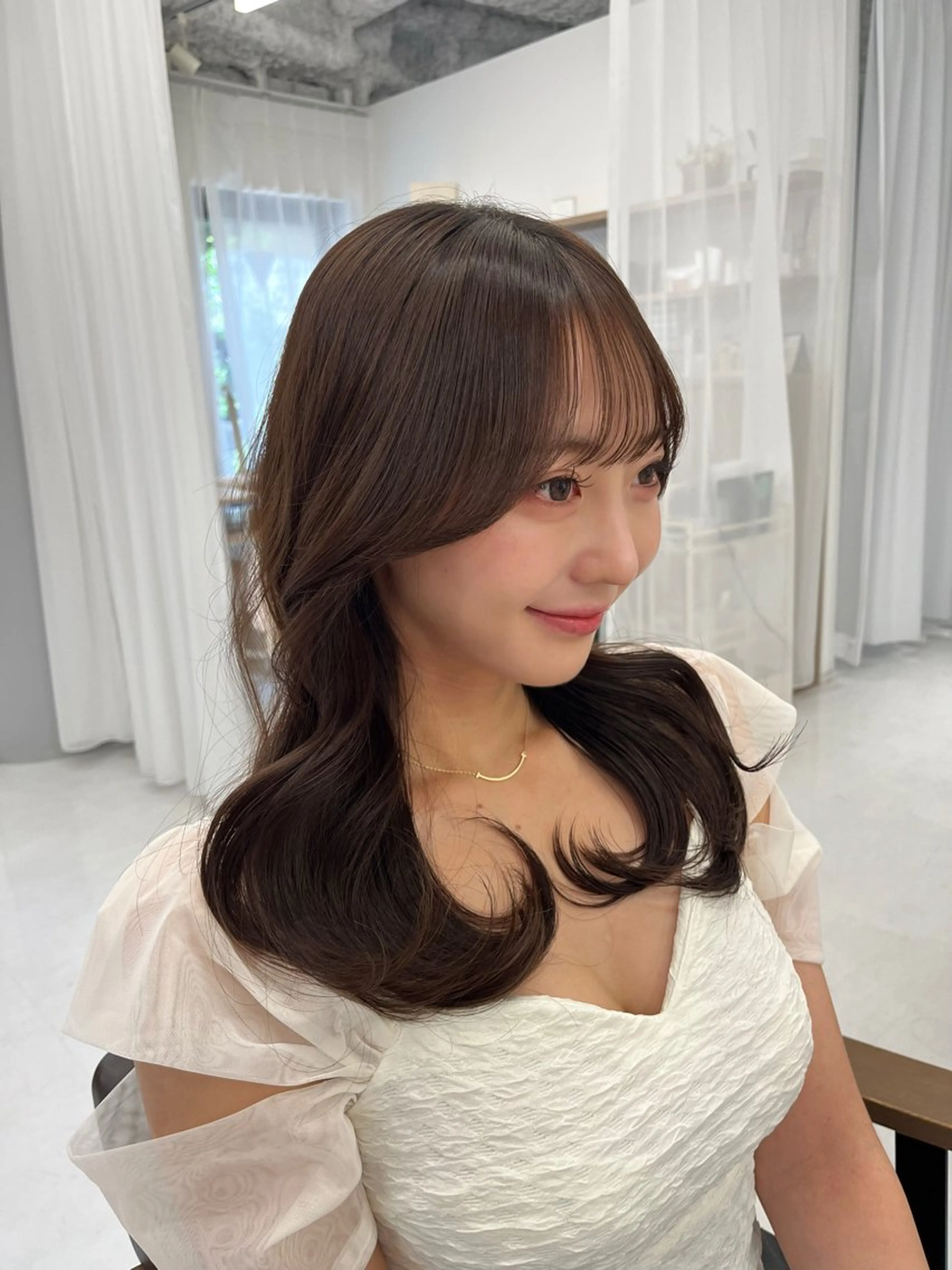セミロング カット ヘアカラー 赤みなしカラー/梅田 /レイヤー/IORIのヘアスタイル