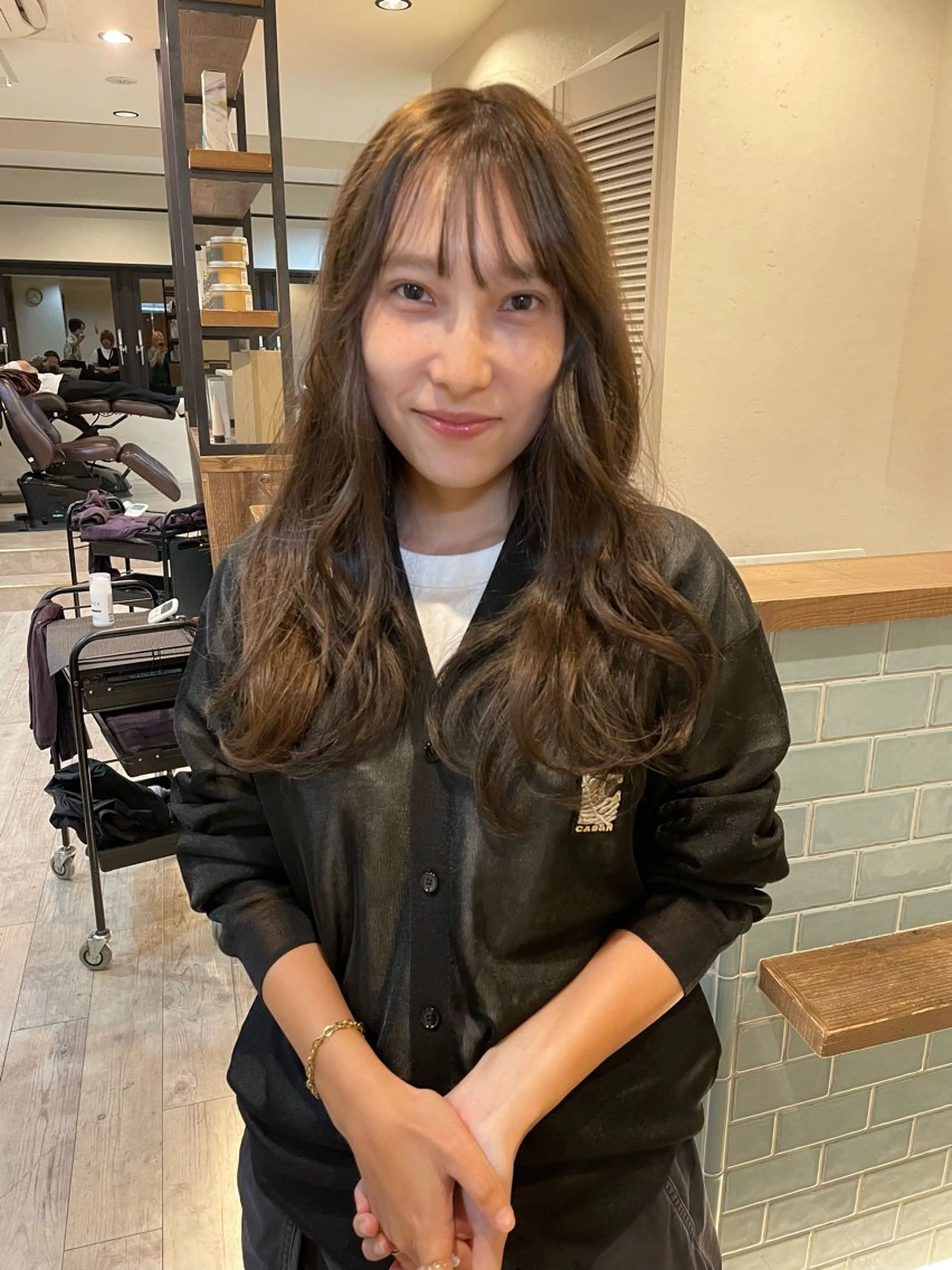 ロング カラー 透明感カラー カット ヘアカラー トリートメント 渋谷 留菜のヘアスタイル