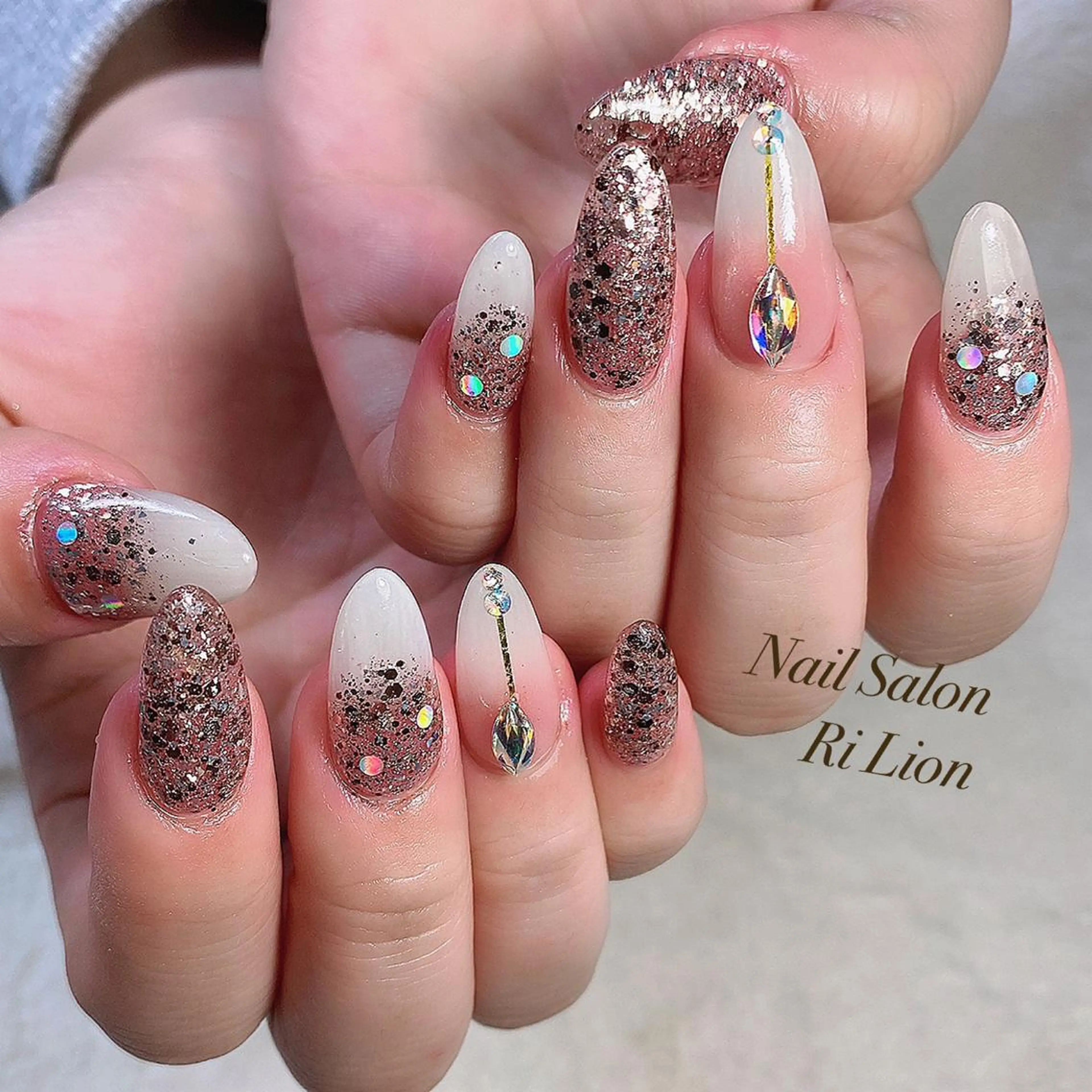 ネイル ハンドネイル RiLion💗 Risa🦋💜のネイルデザイン