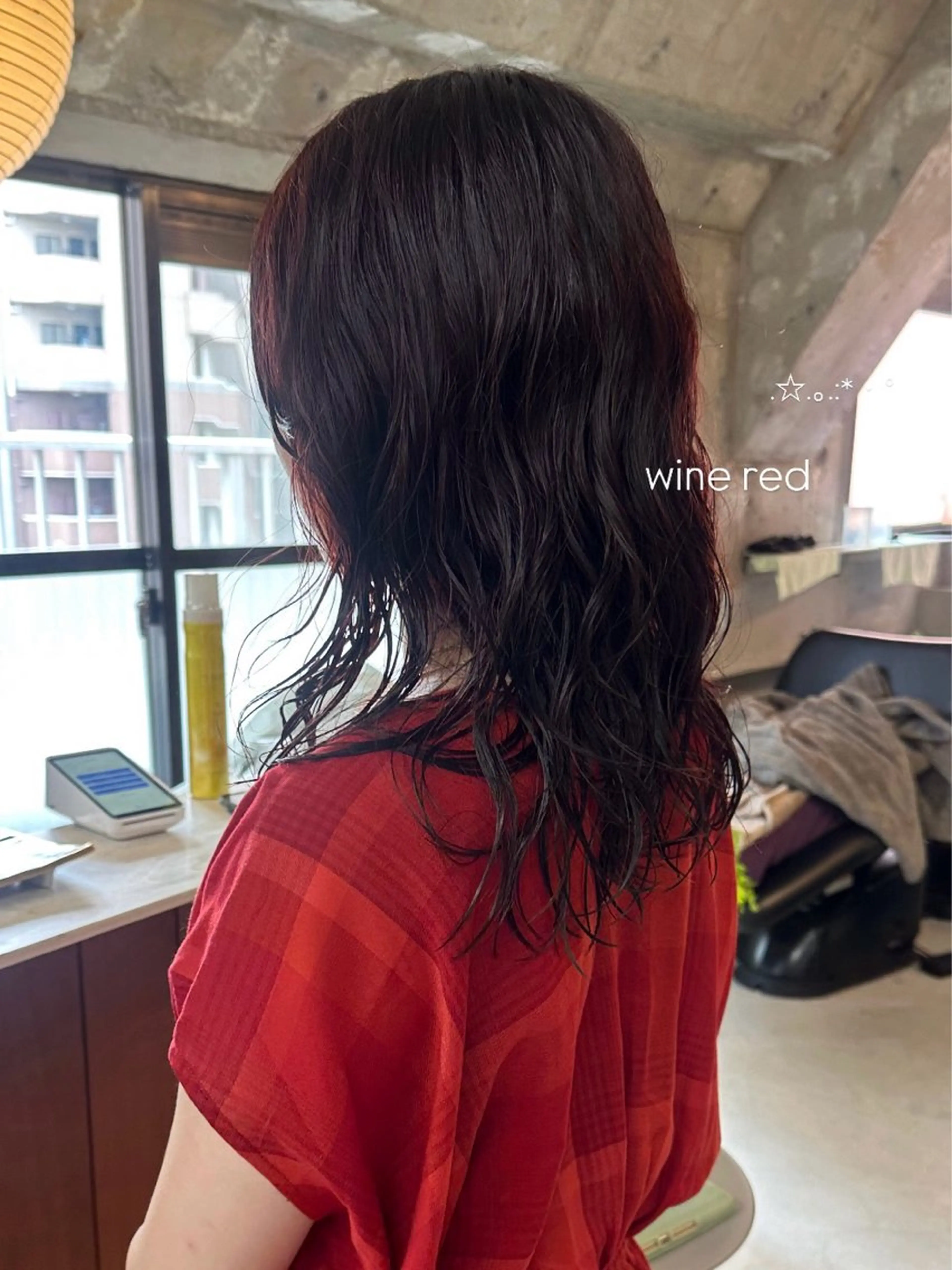 セミロング カラー パーマ 暖色カラー/レイヤー 🌙 オノユリカのヘアスタイル