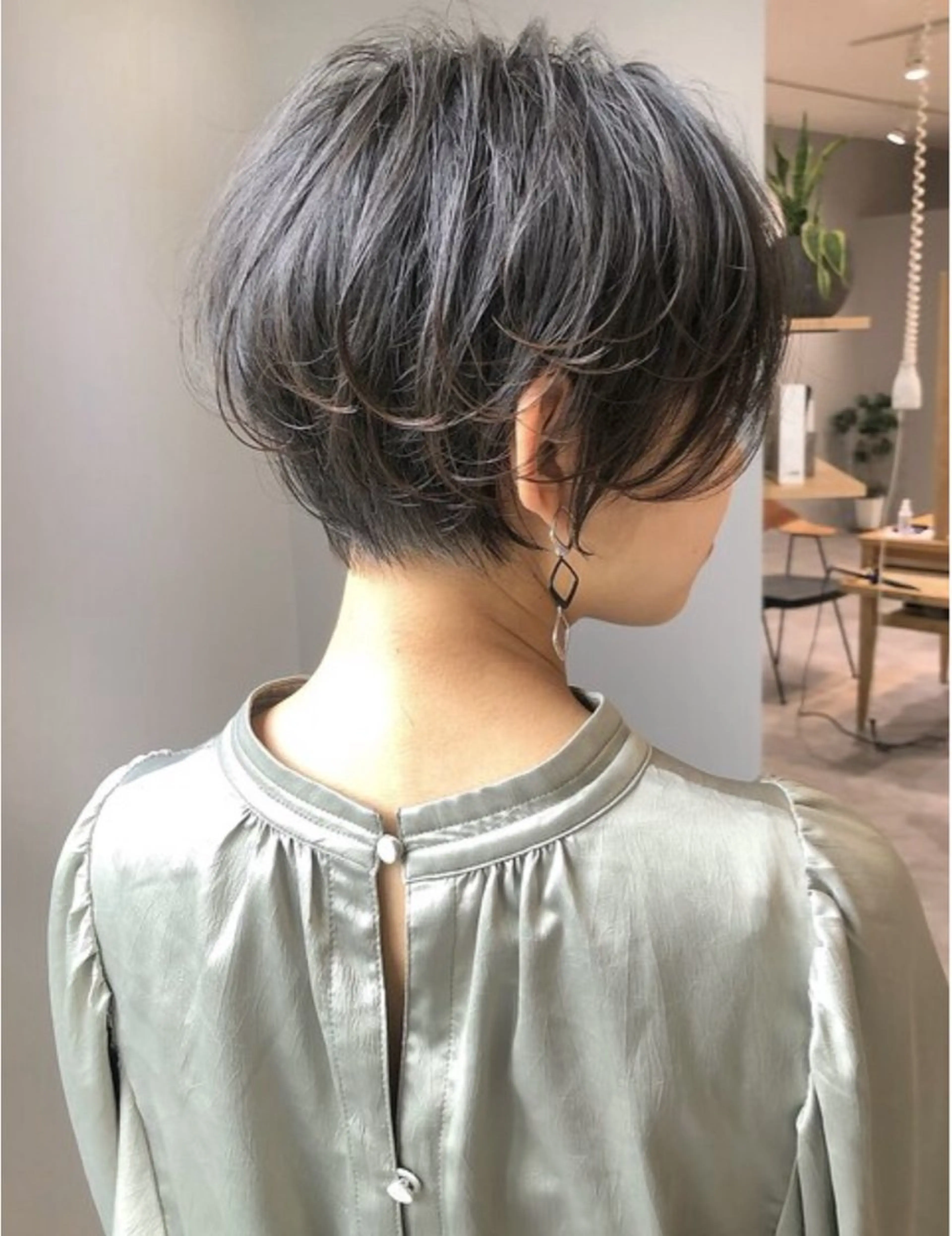 ショート 似合わせショート 森岡俊亮のヘアスタイル