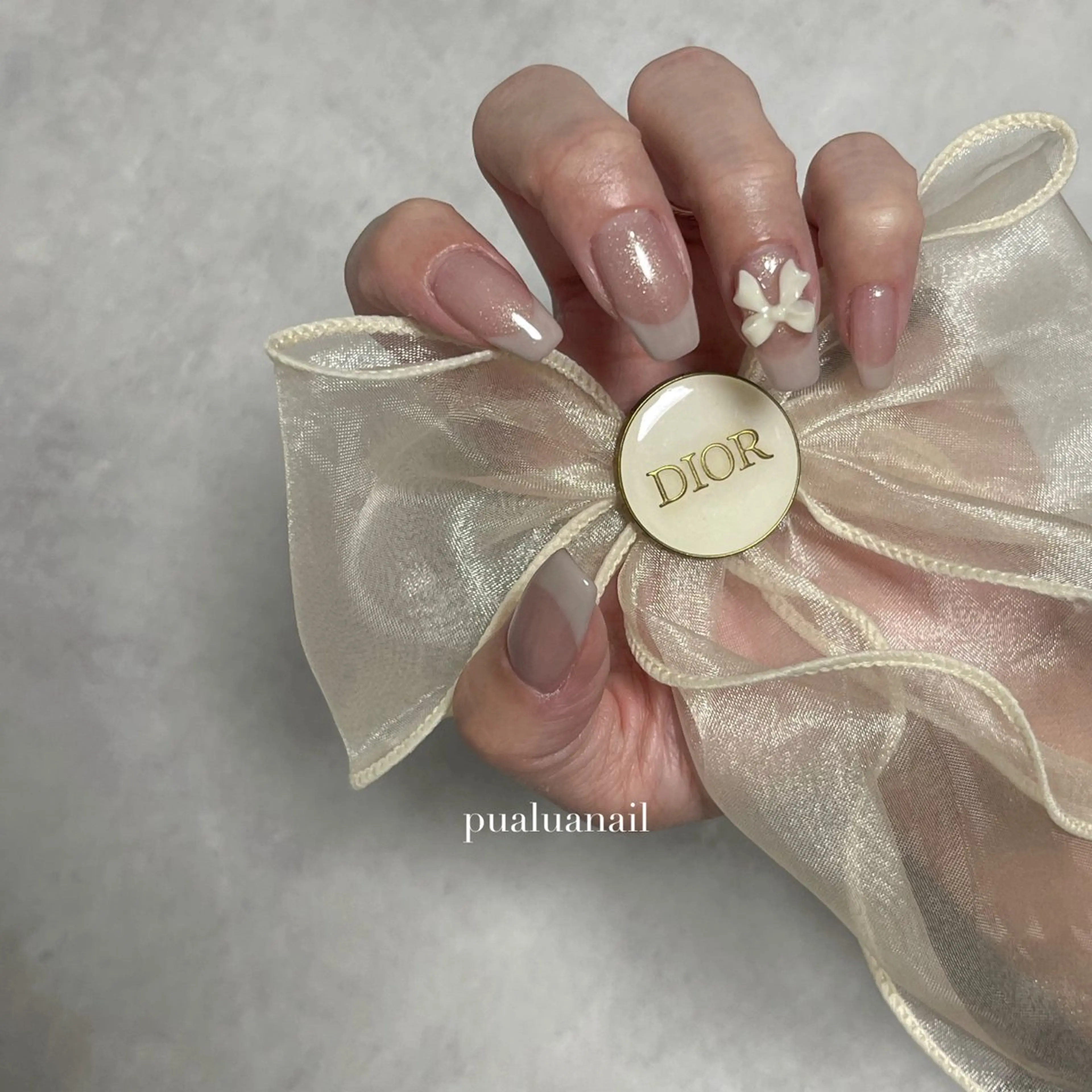 ネイル フレンチネイル リボン ハンドネイル pualua miharuのネイルデザイン