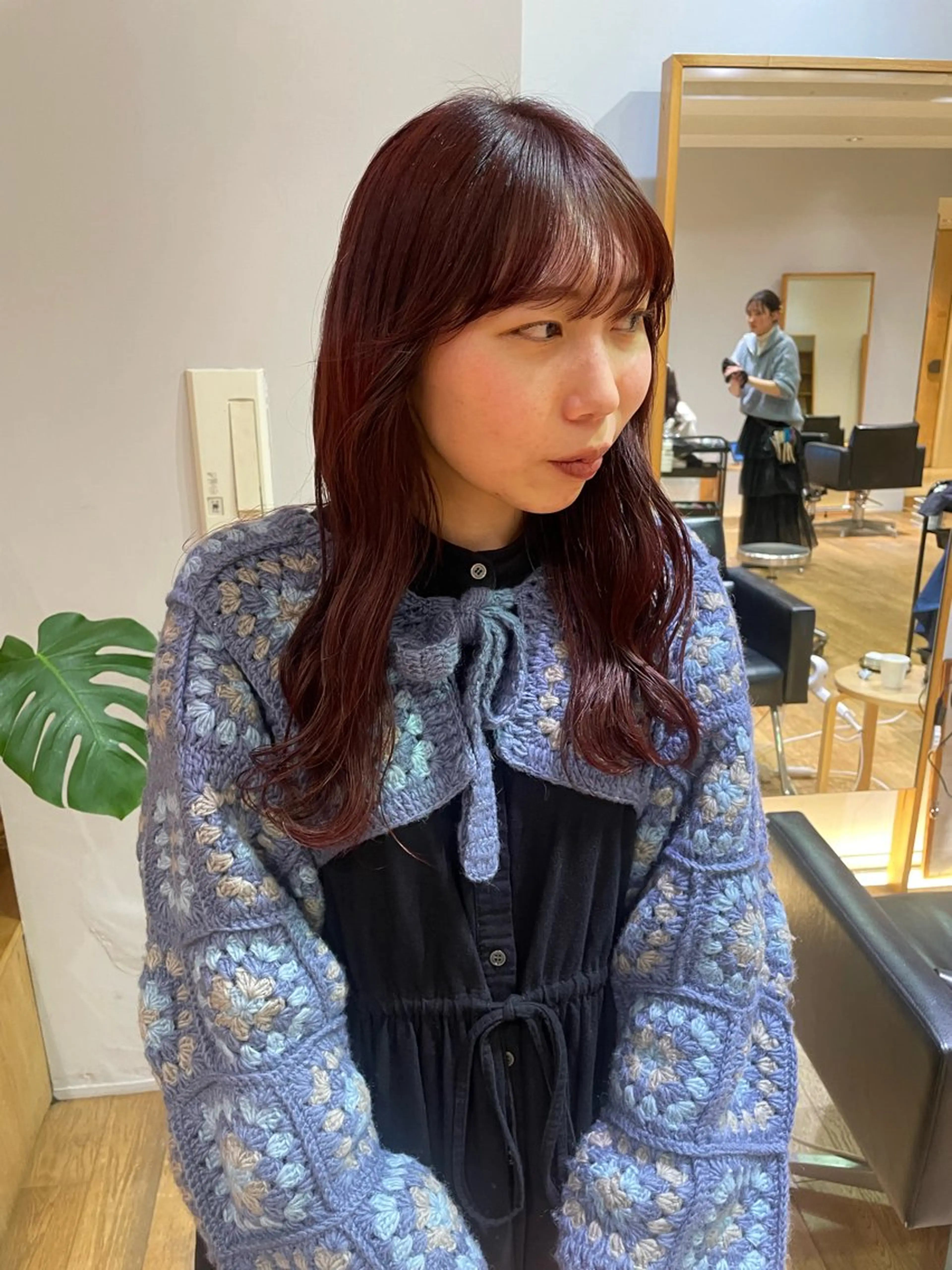 ミディアム カラー カット ヘアカラー 大橋 芽衣のヘアスタイル