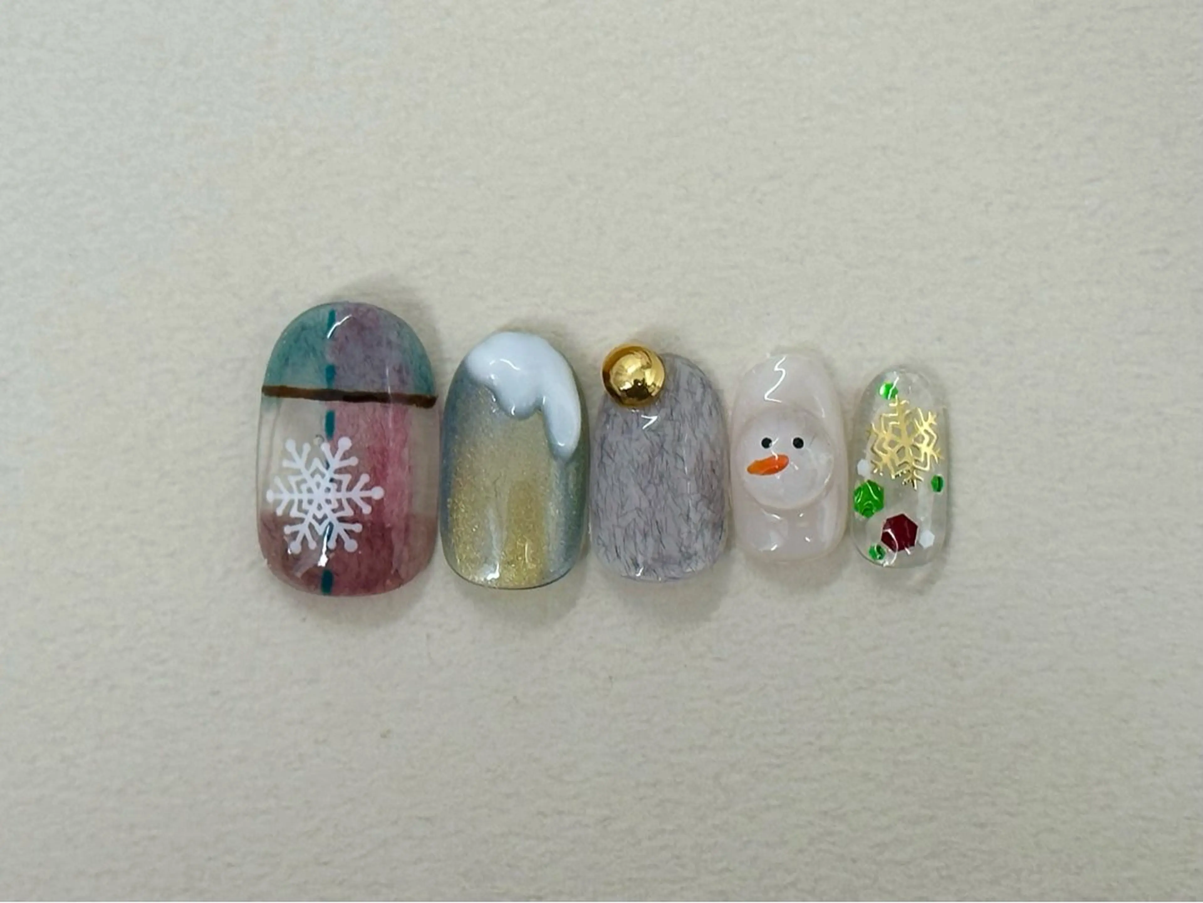 ネイル 冬ネイル クリスマス ハンドネイル Nail Katoのネイルデザイン