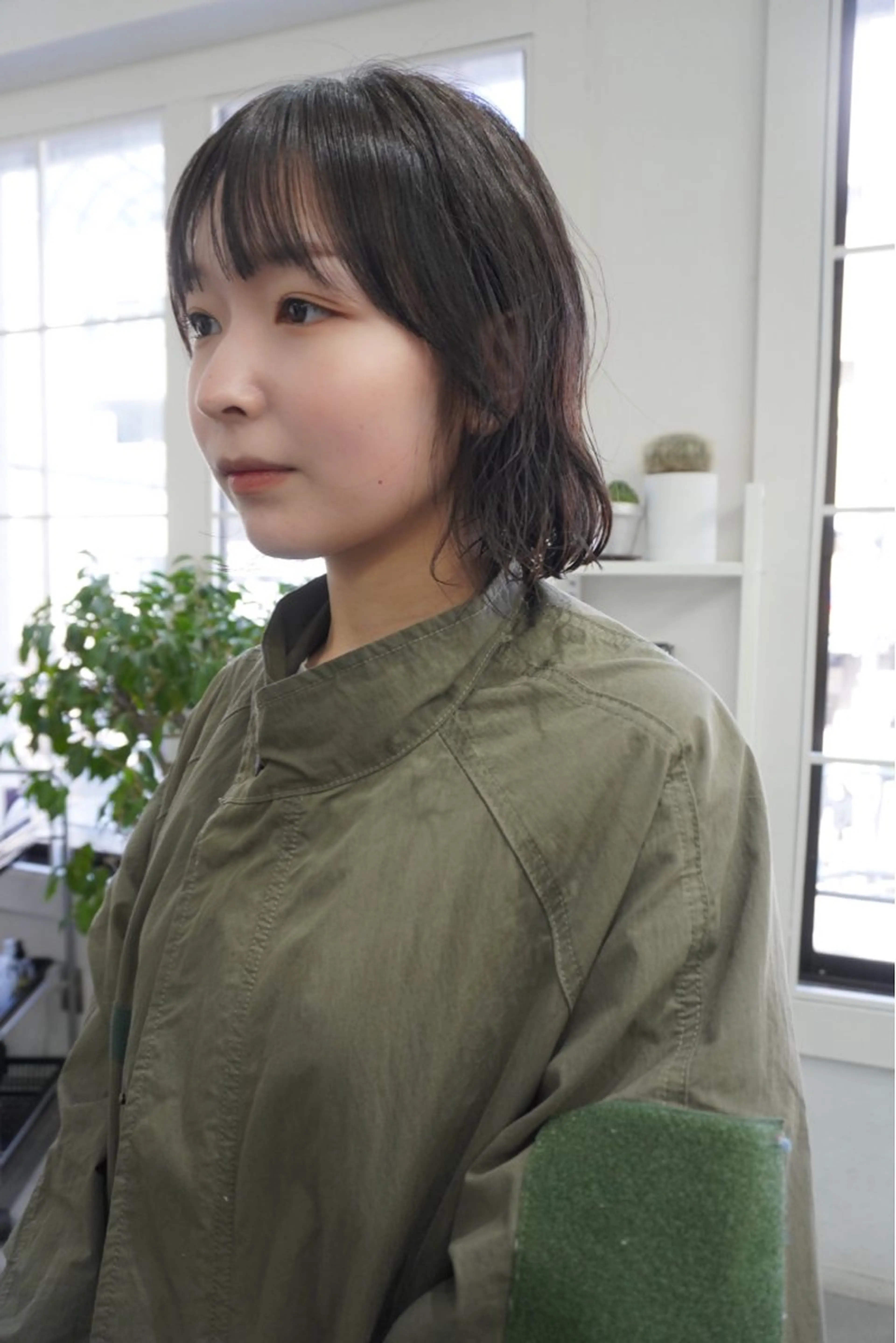 ミディアム カラー パーマ ミディアムパーマ ニュアンスパーマ レイヤー／似合わせ TAKUYAのヘアスタイル