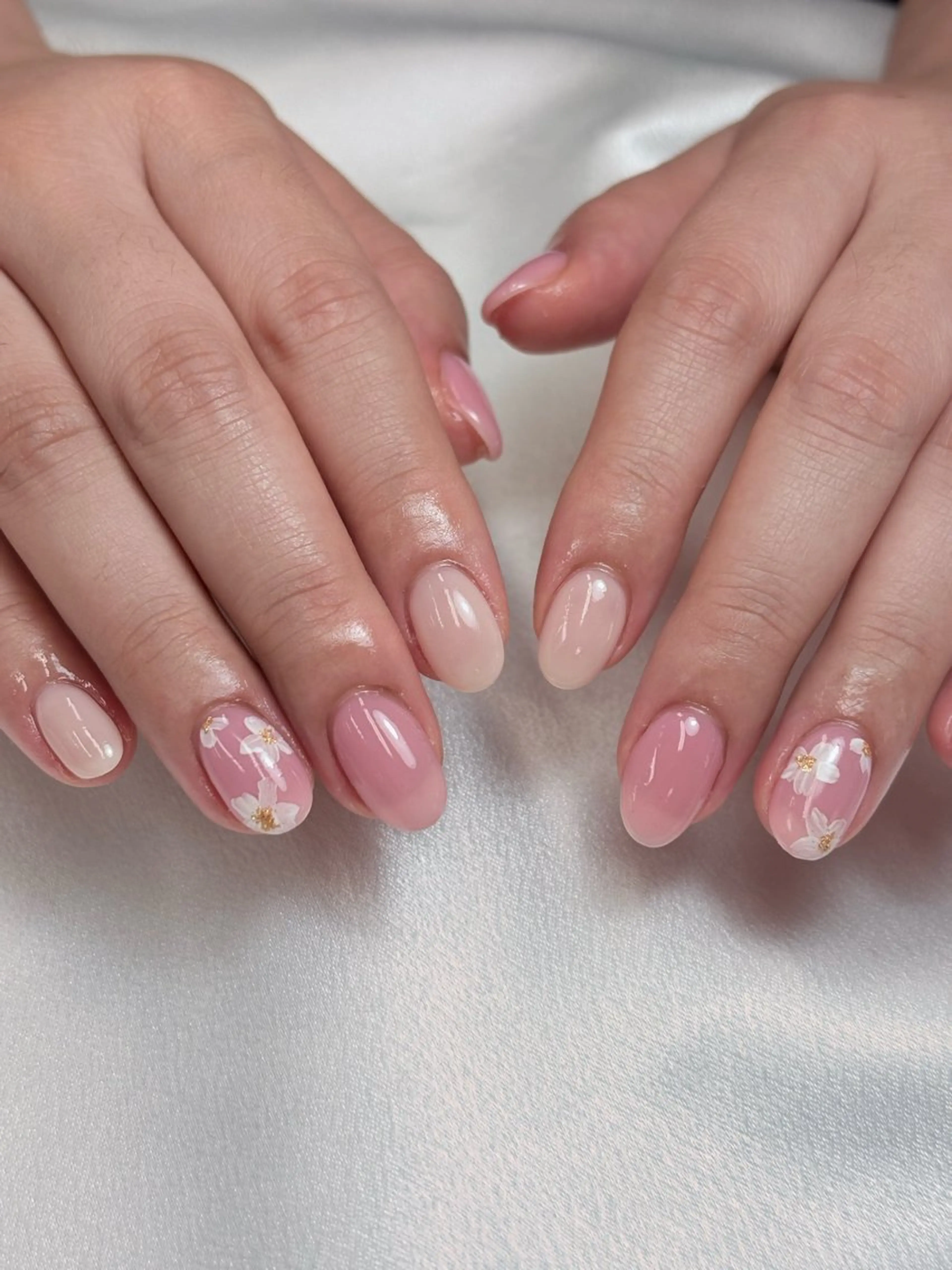 ネイル ハンドネイル FlyingSeep 🐑kaho💟🌈のネイルデザイン