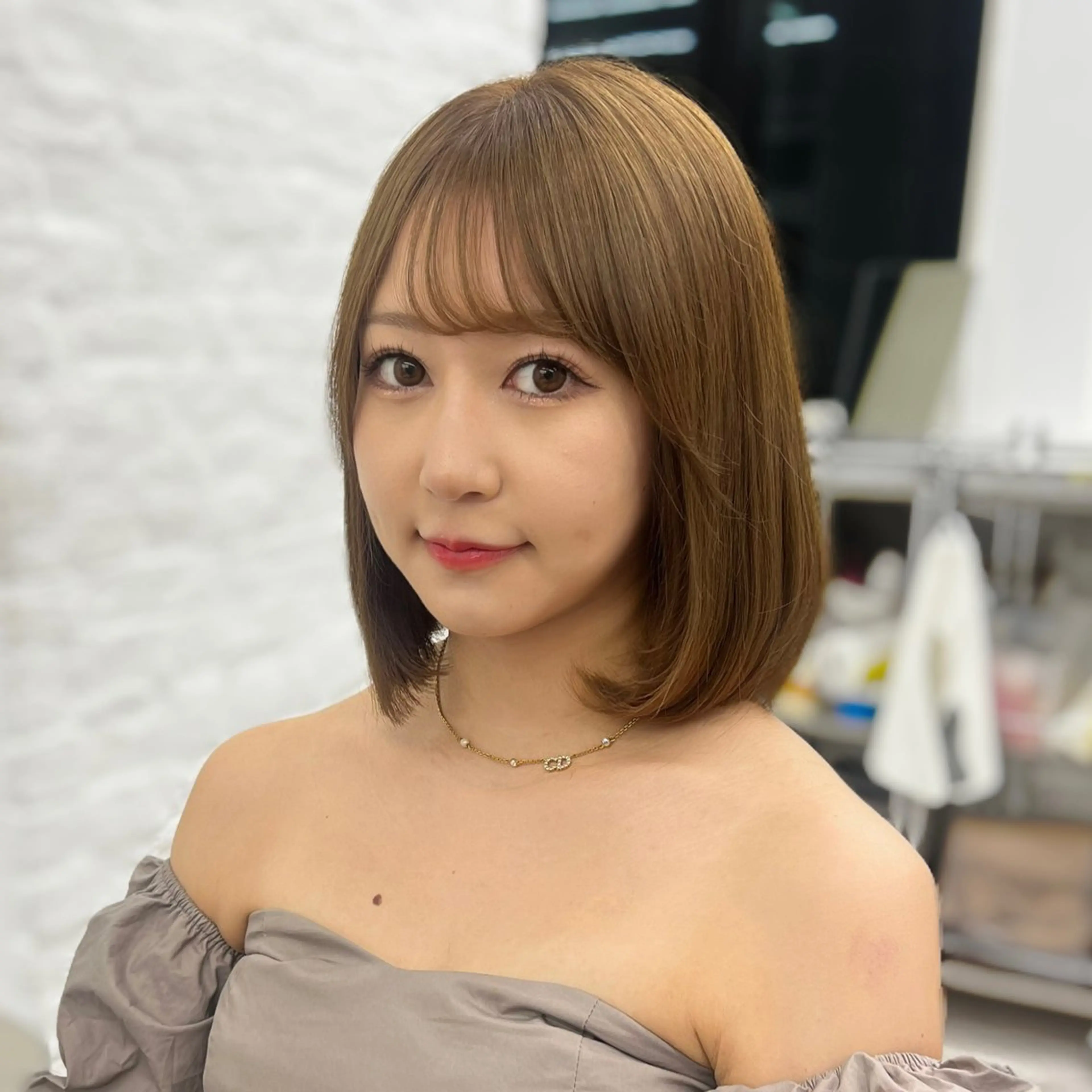 ミディアム カラー 韓国ヘア♡ 顔まわりカットayaのヘアスタイル