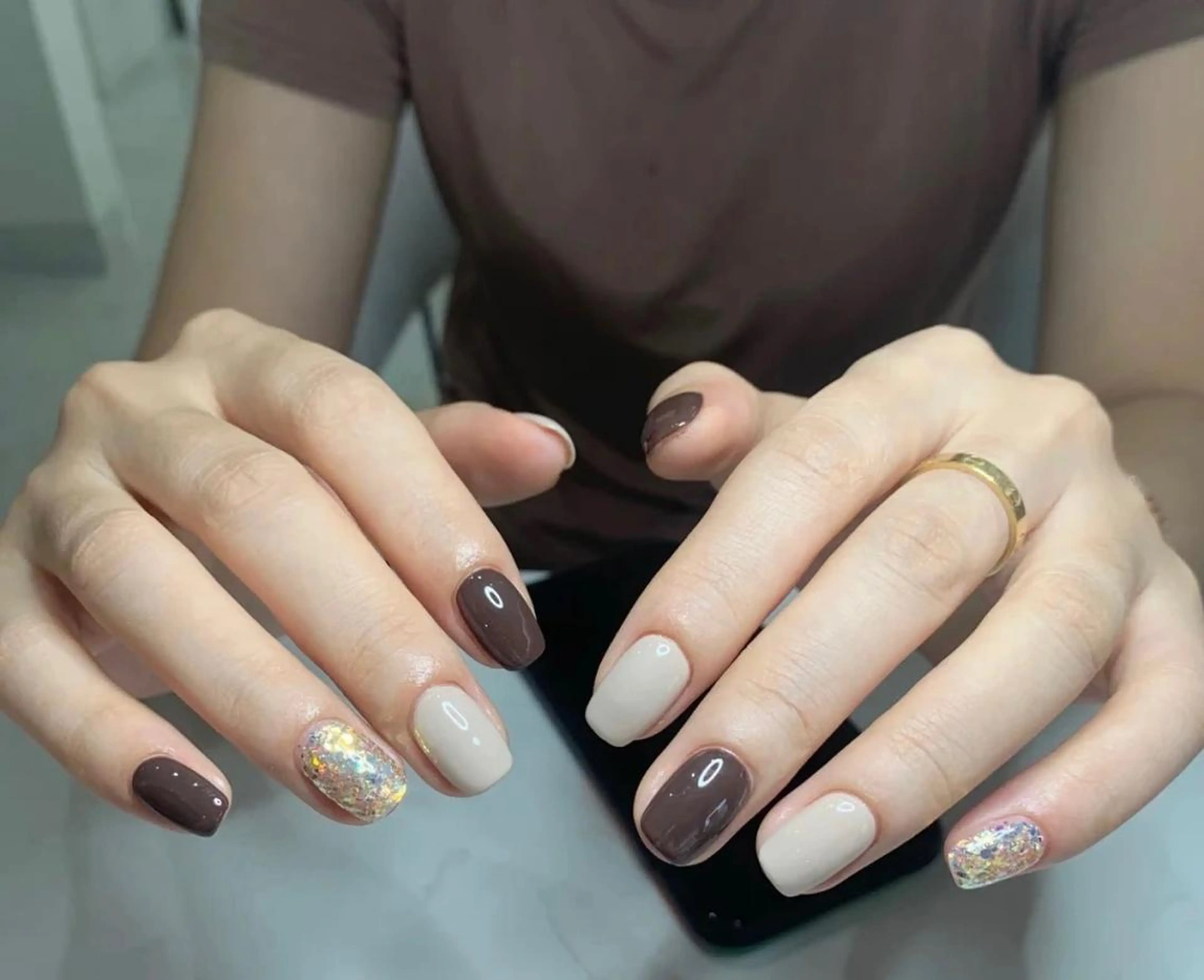 ネイル ハンドネイル ハンドケア UniqueNail 長さだし専門店のネイルデザイン