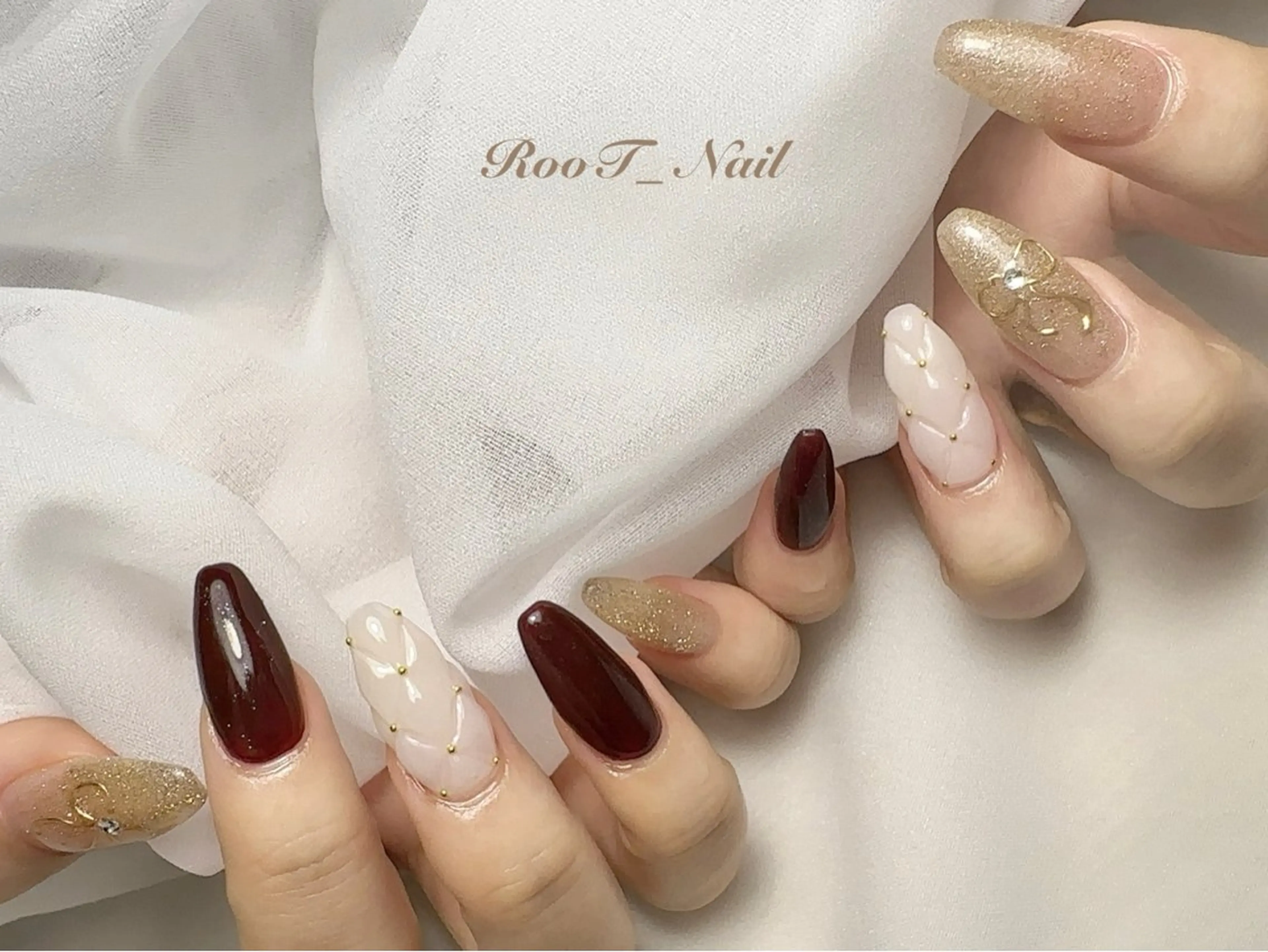 ネイル ラメ(グリッター) ミラーネイル リボン ハンドネイル RooT Nailのネイルデザイン