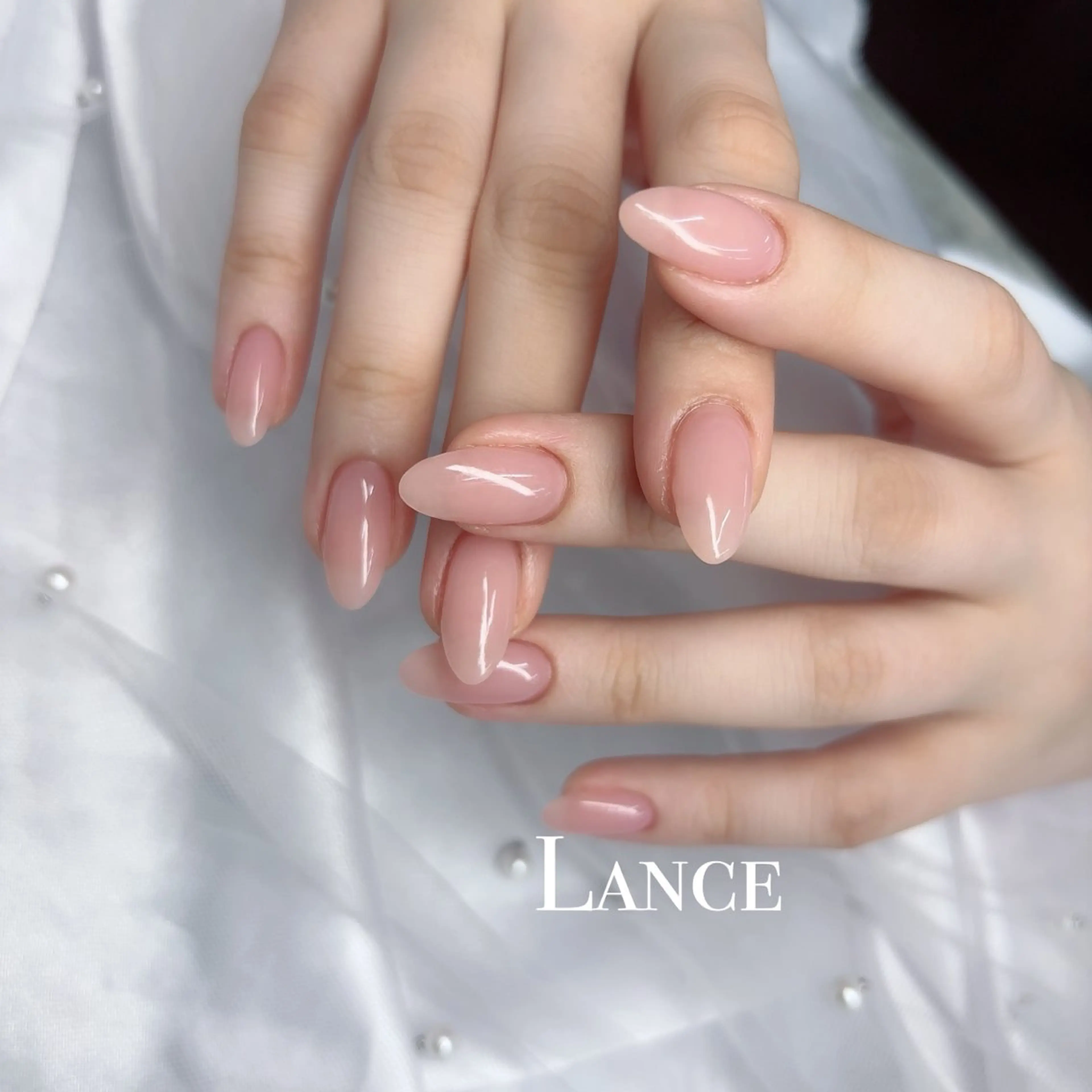 ネイル オーロラネイル フットネイル 氷ネイル・うるうるネイル キラキラネイル 韓国ネイル ハンドネイル Lance nailのネイルデザイン