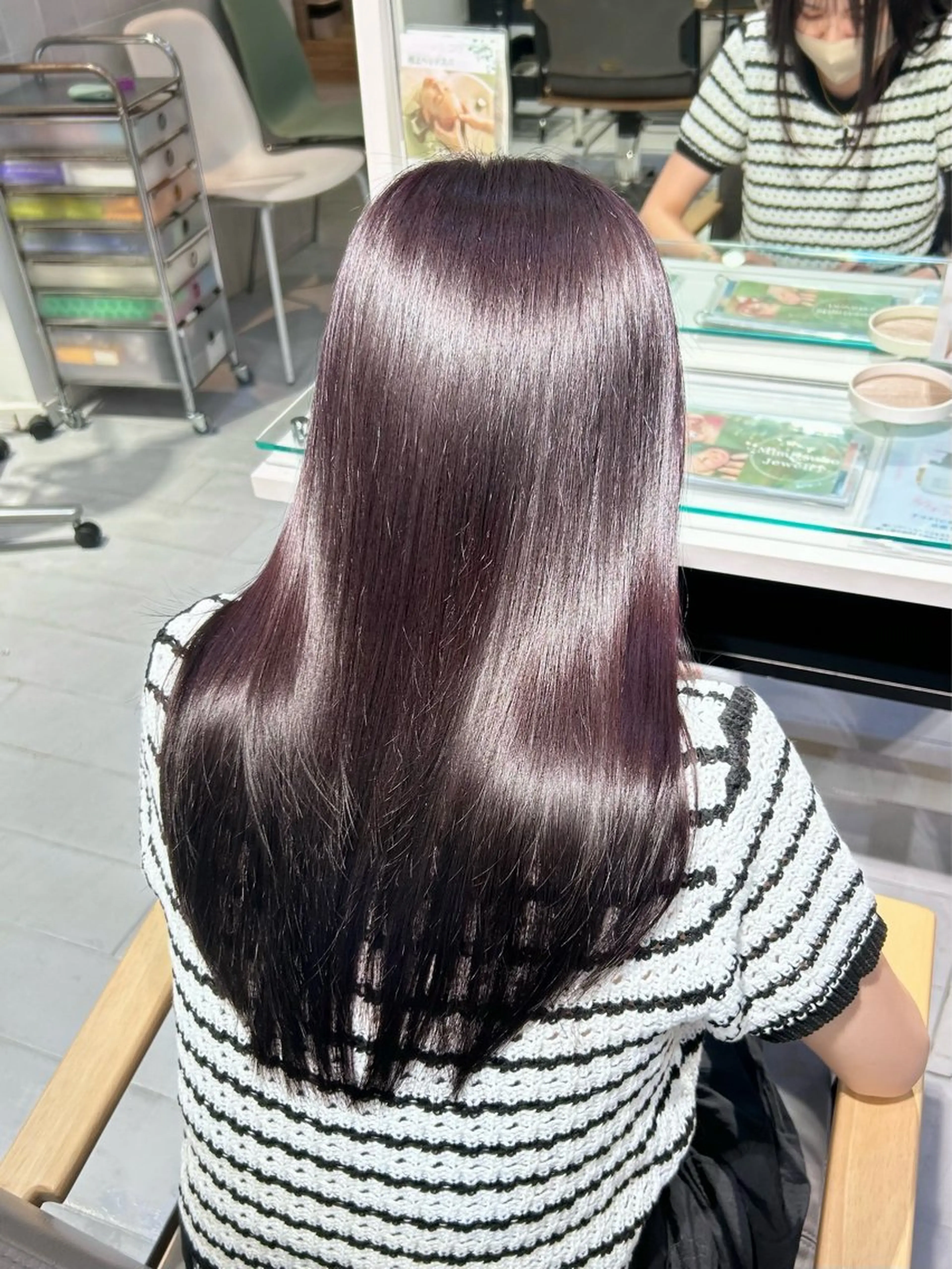 ロング カラー レッドカラー ヘアカラー トリートメント レイヤーカット⛓ hina🩶のヘアスタイル