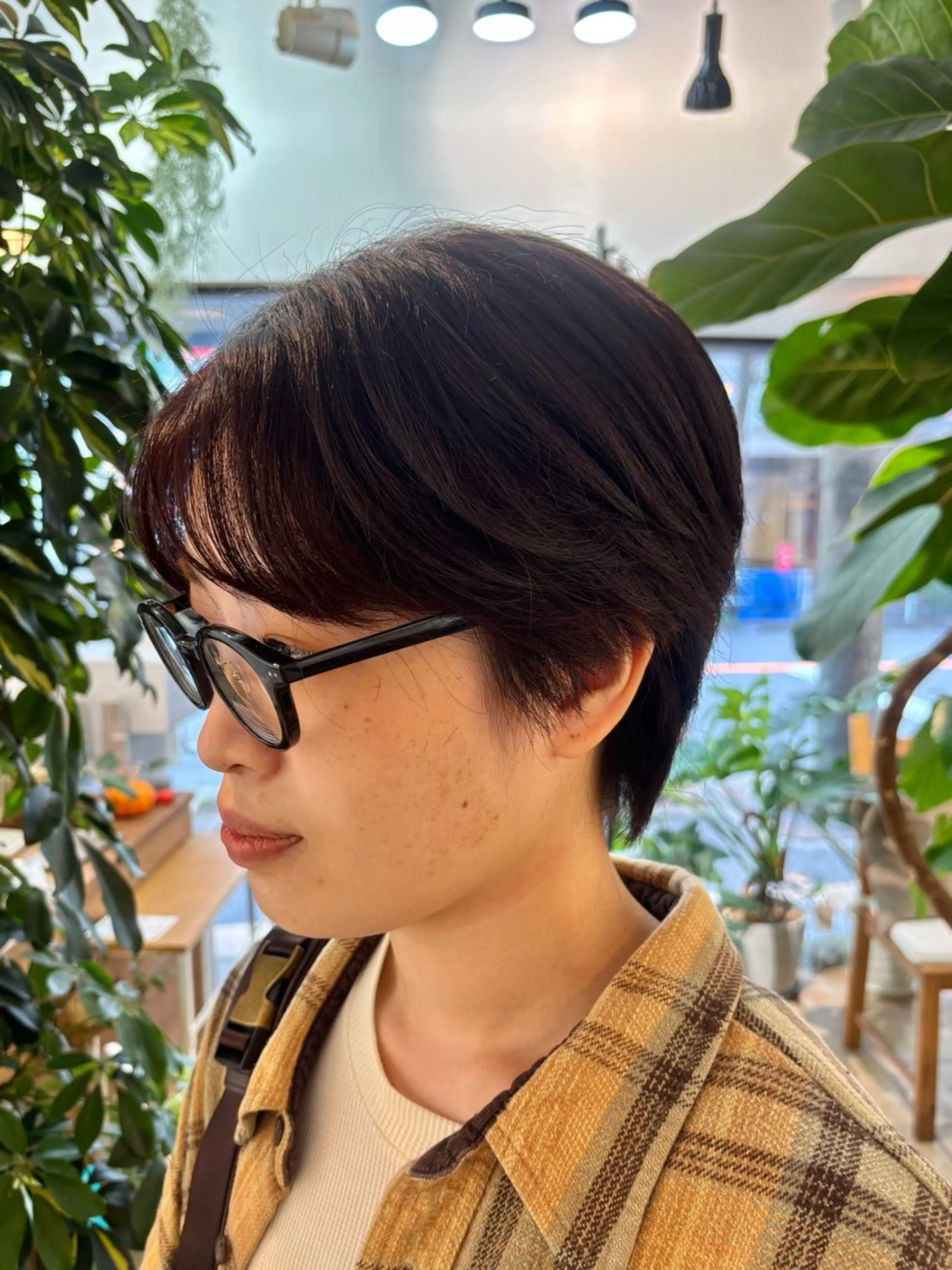 ショート カラー カット ヘアカラー カネコ ナナミのヘアスタイル