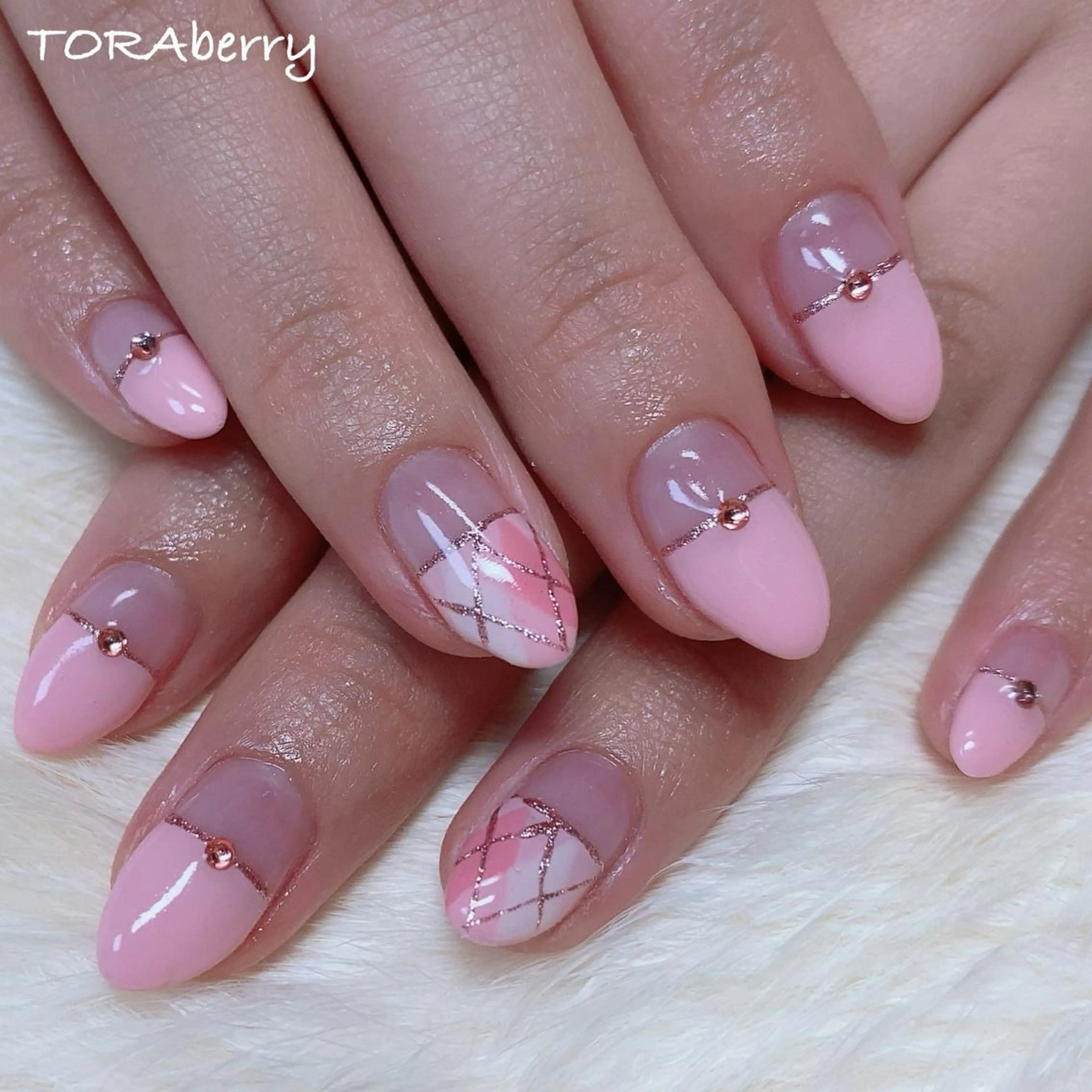 ネイル ハンドネイル ネイリスト なつみのネイルデザイン