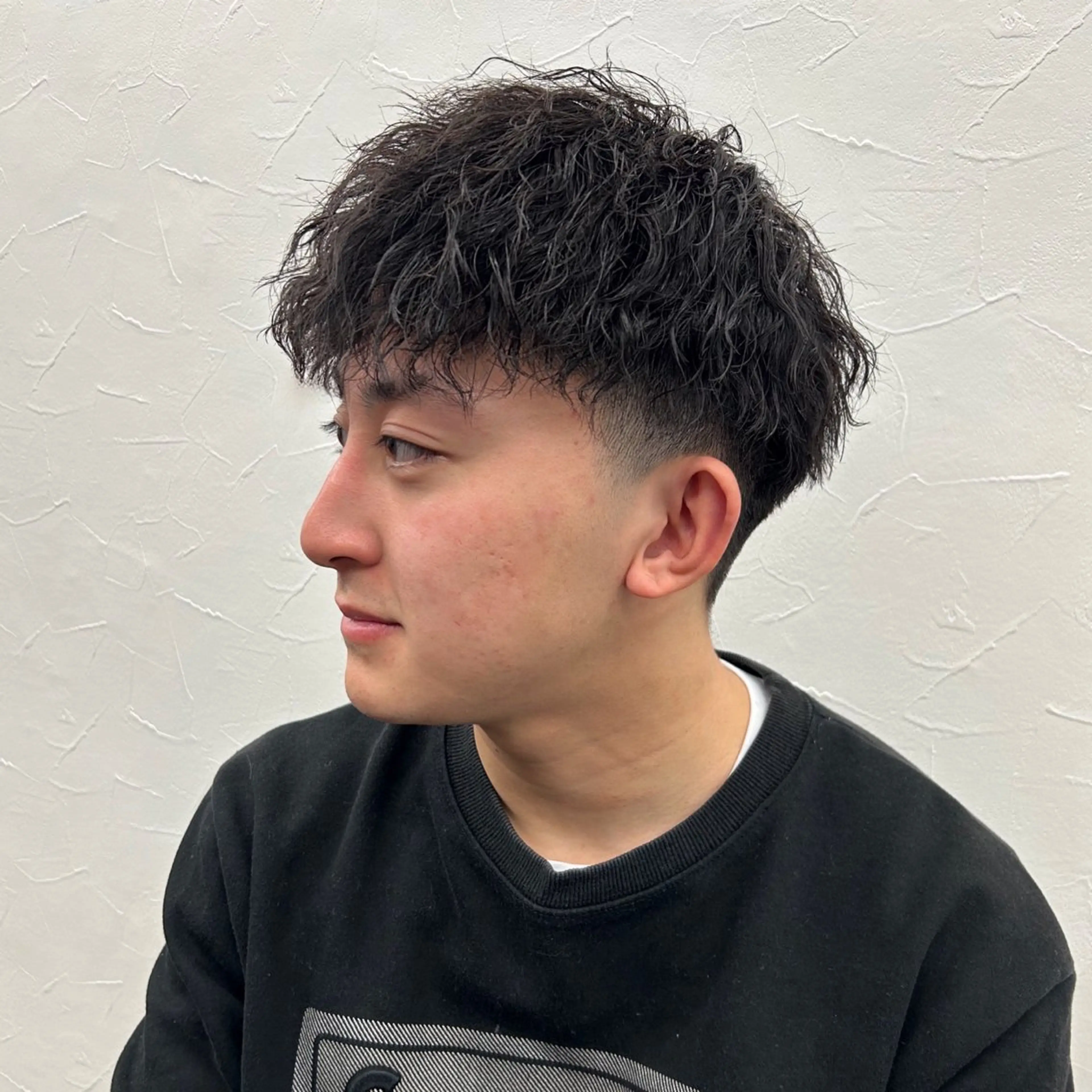 ショート パーマ メンズ メンズパーマ 波巻きパーマ ニュアンスパーマ カット パーマ メンズ特化美容師 yuuriのヘアスタイル