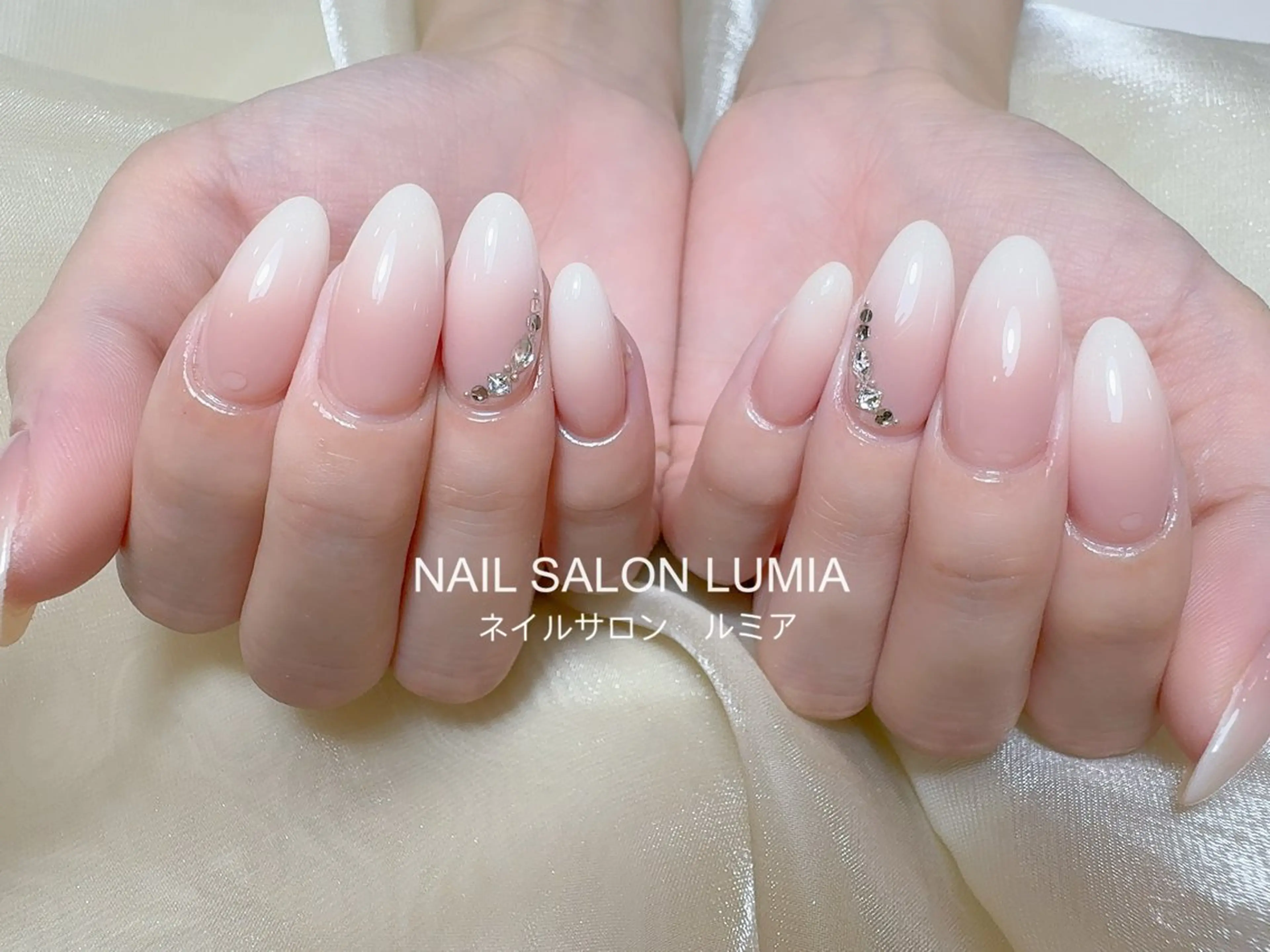 ネイル ハンドネイル ネイルサロン ルミア Lumia 店長のネイルデザイン