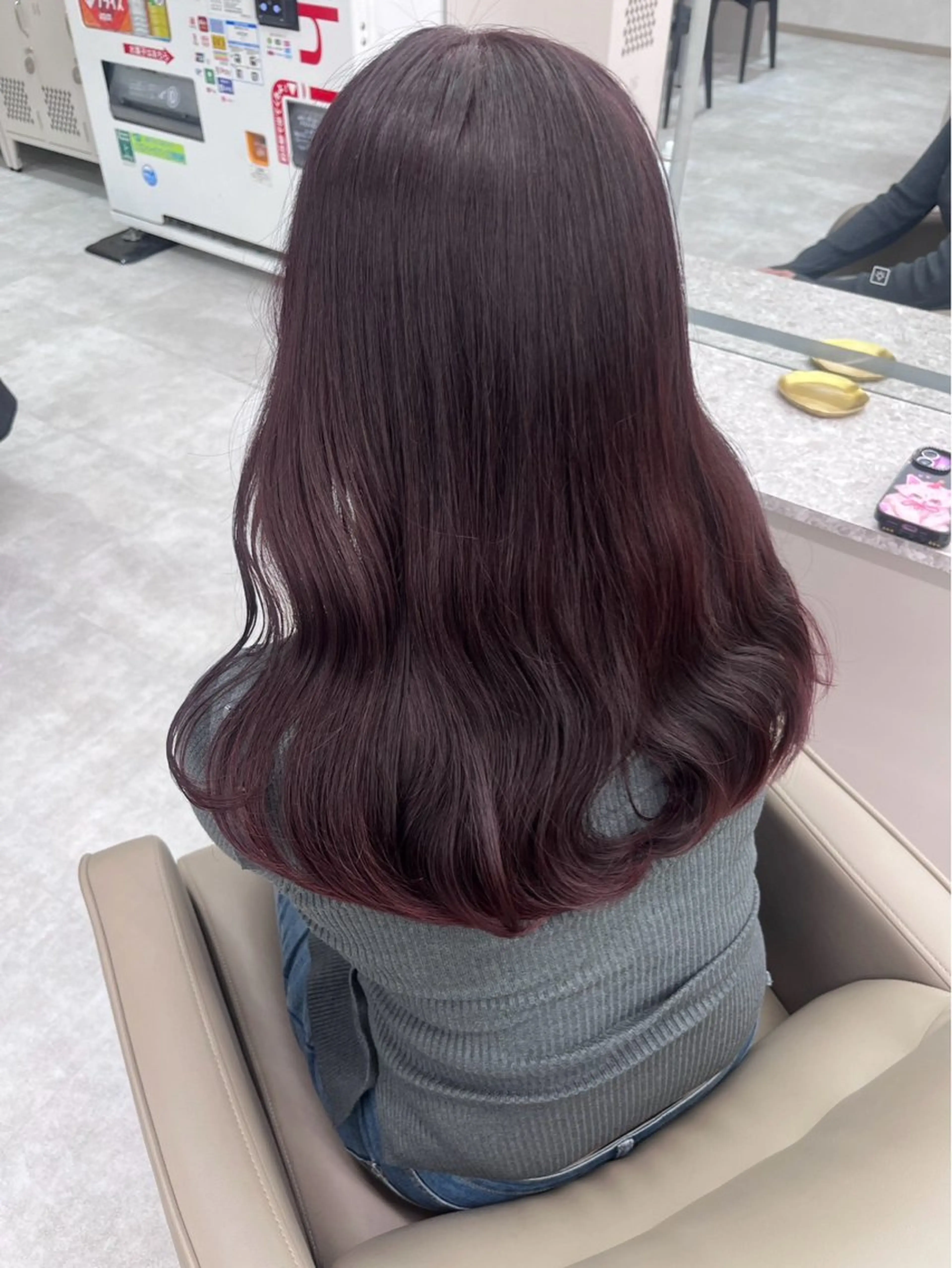 セミロング カラー ヘアカラー トリートメント 🍬 暖色/艶髪 カラー 🍬 みはなのヘアスタイル