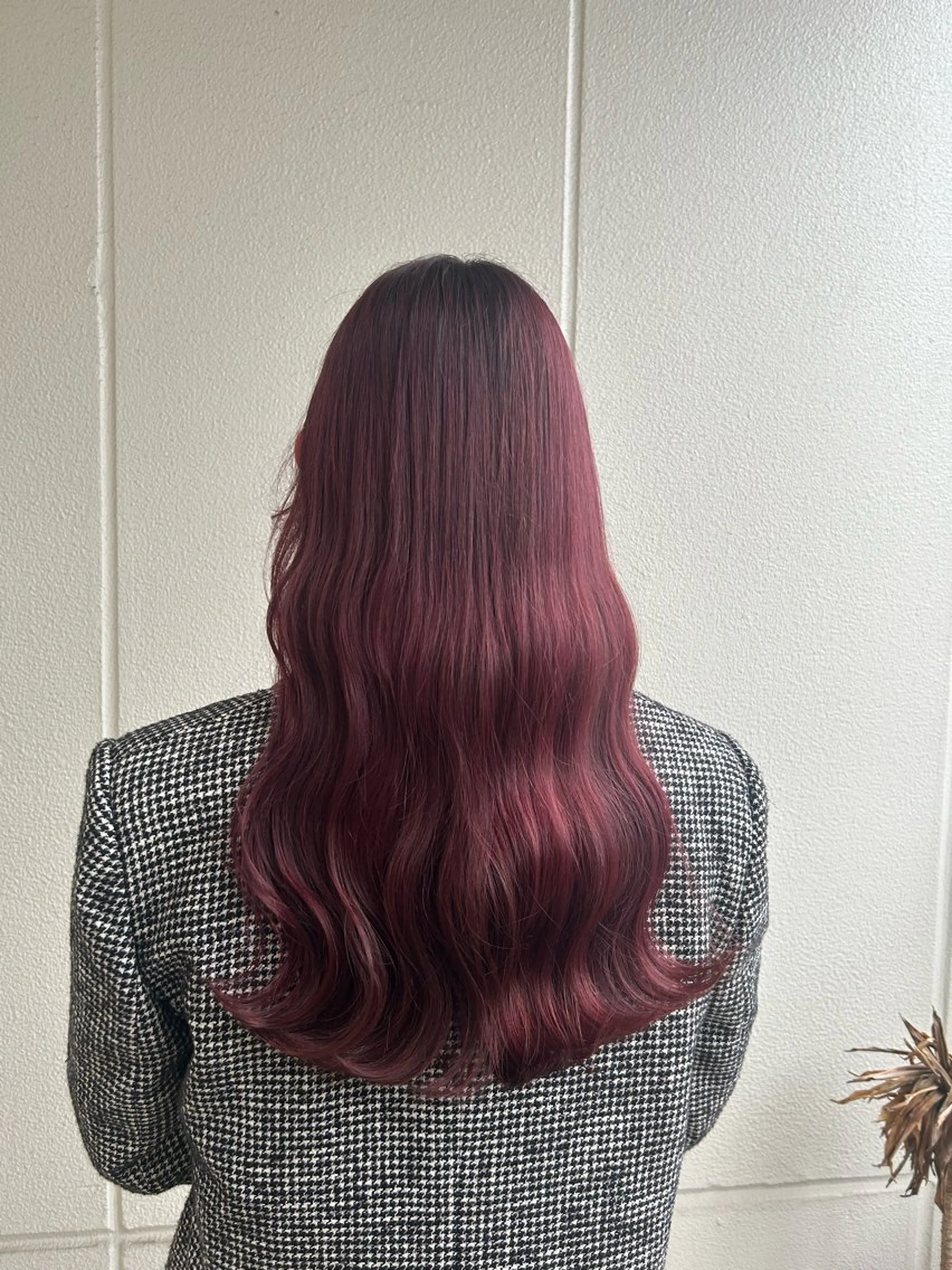 ロング カラー ヘアアレンジ カシス ピンクカラー 《暖色/韓国hair 》🇰🇷桑原ユキネのヘアスタイル