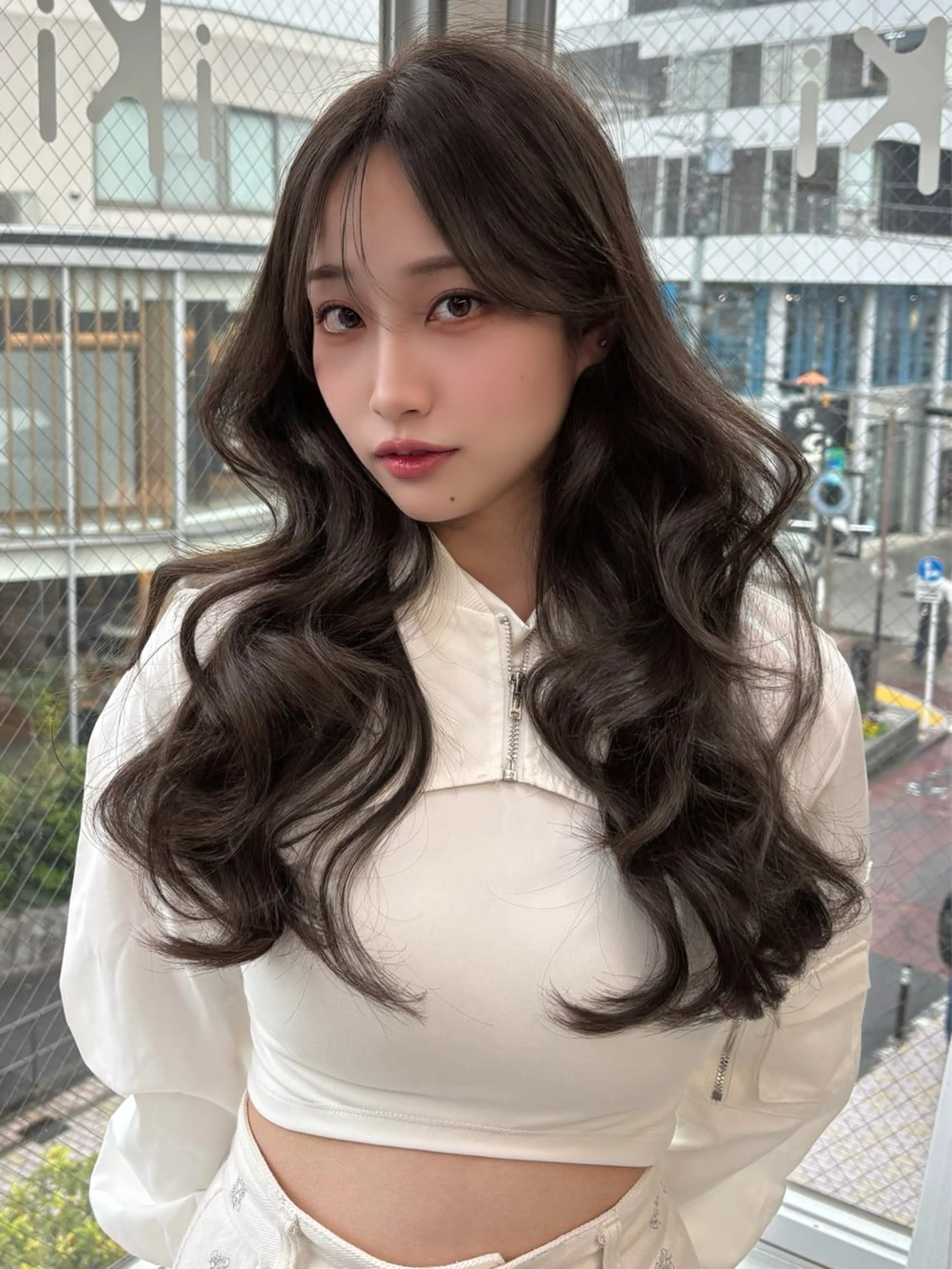 ロング 韓国風ヘア レイヤーカット カット ヘアカラー トリートメント SHOUHEI .のヘアスタイル