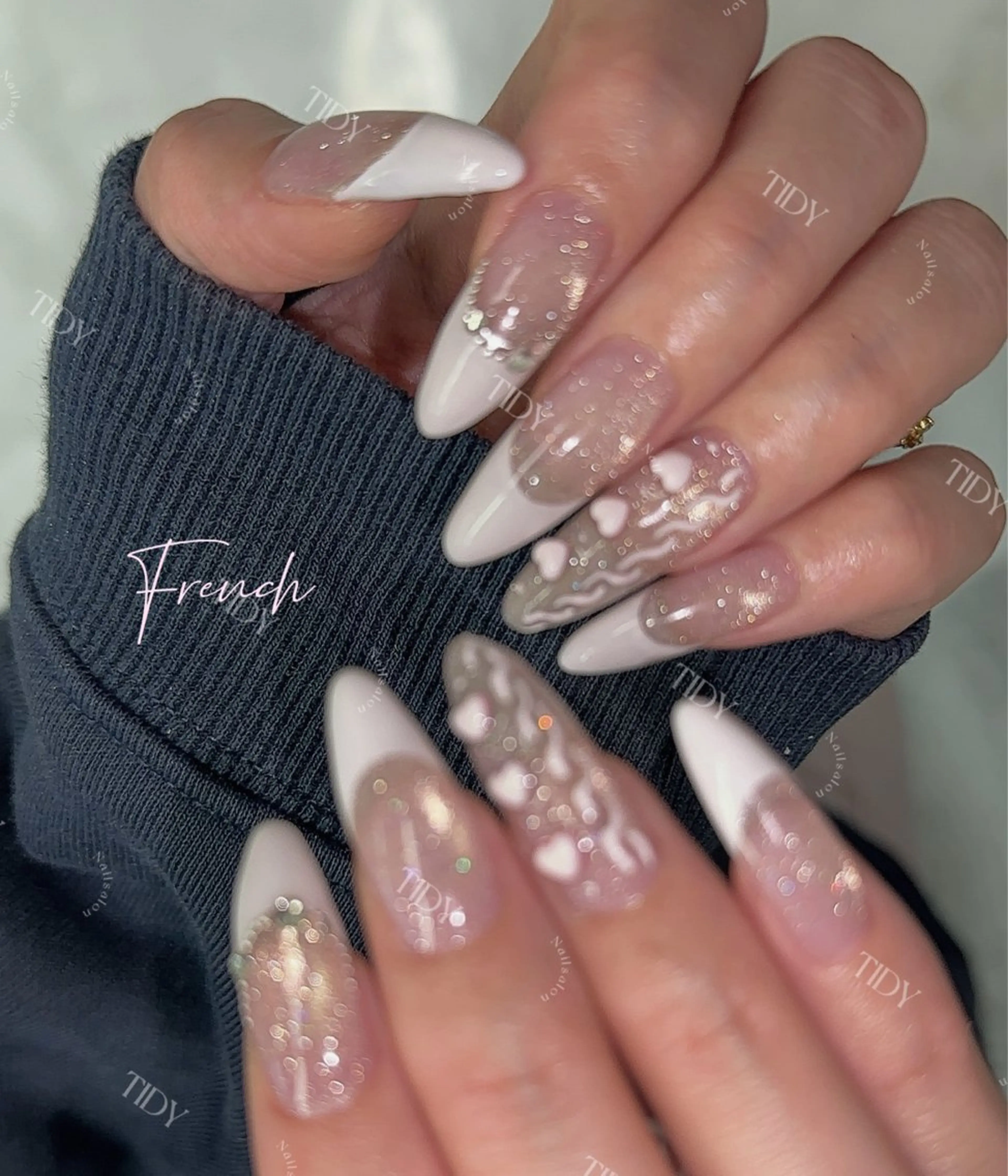 ネイル フットネイル ジェルネイル キラキラネイル 韓国ネイル ロングネイル ハンドネイル TIDY .のネイルデザイン