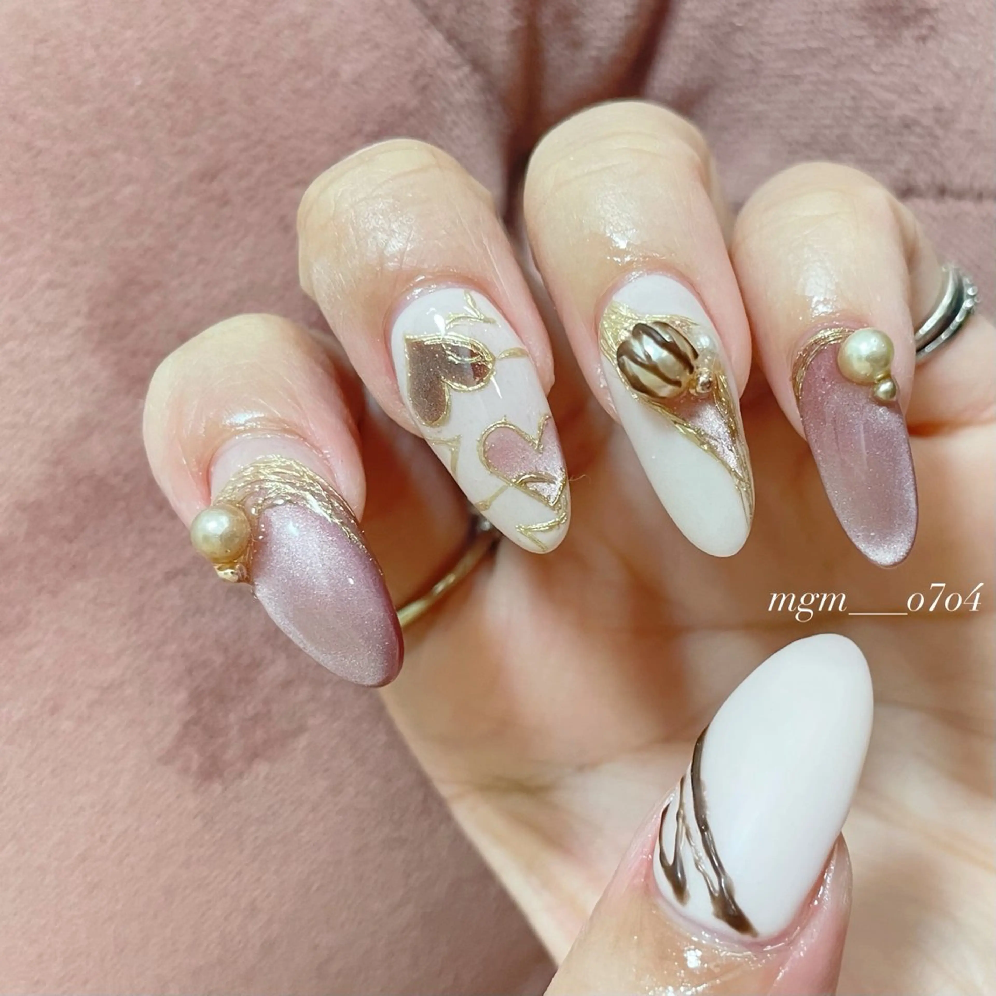 ネイル ハンドネイル ハンドケア MoON...❤︎ MeGuのネイルデザイン